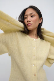 Short Sleeve Knitted Cardigan