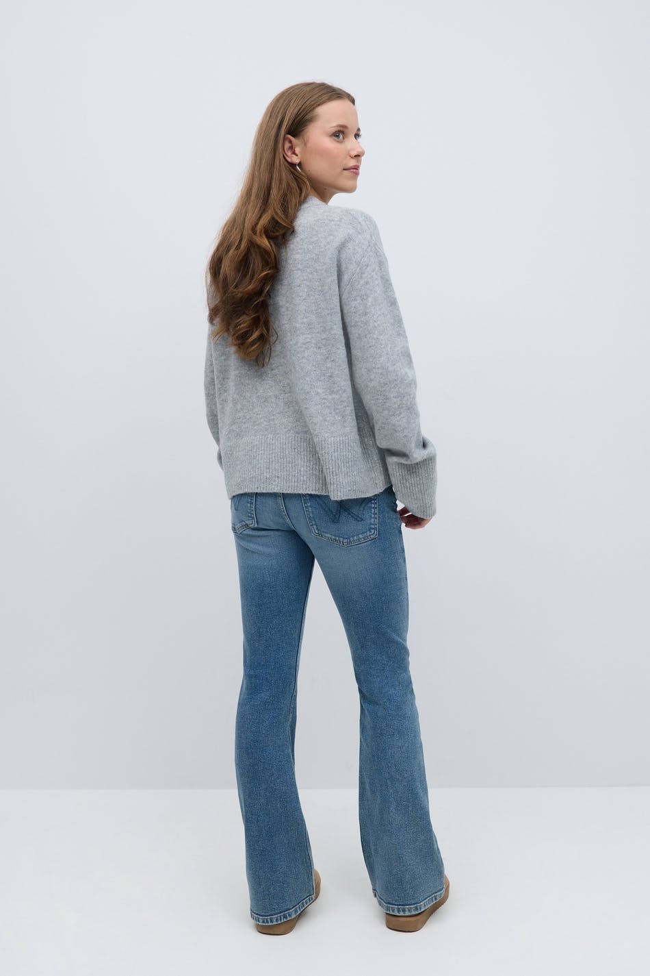 Läs mer om Mid bootcut tall jeans