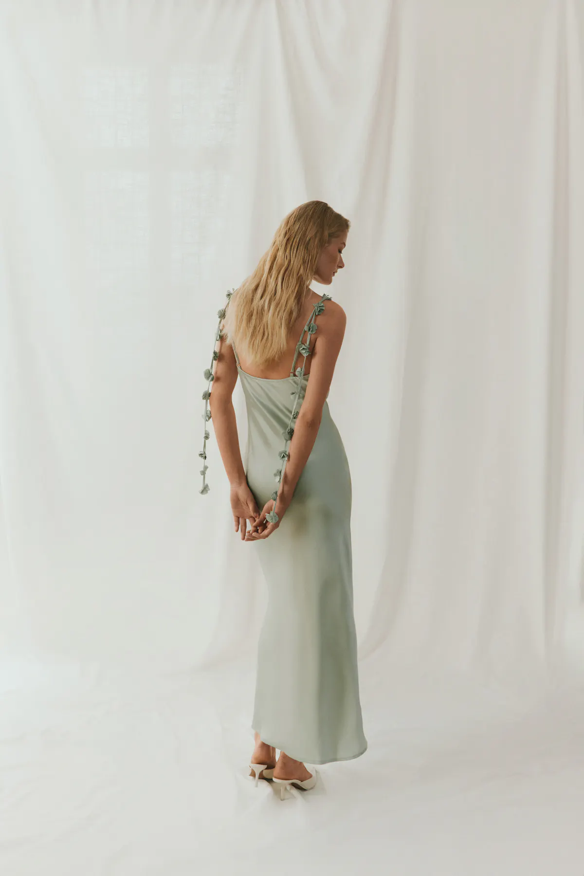 slim fit dress slacks Gina Tricot Crinkle Maxi Dress main image 0