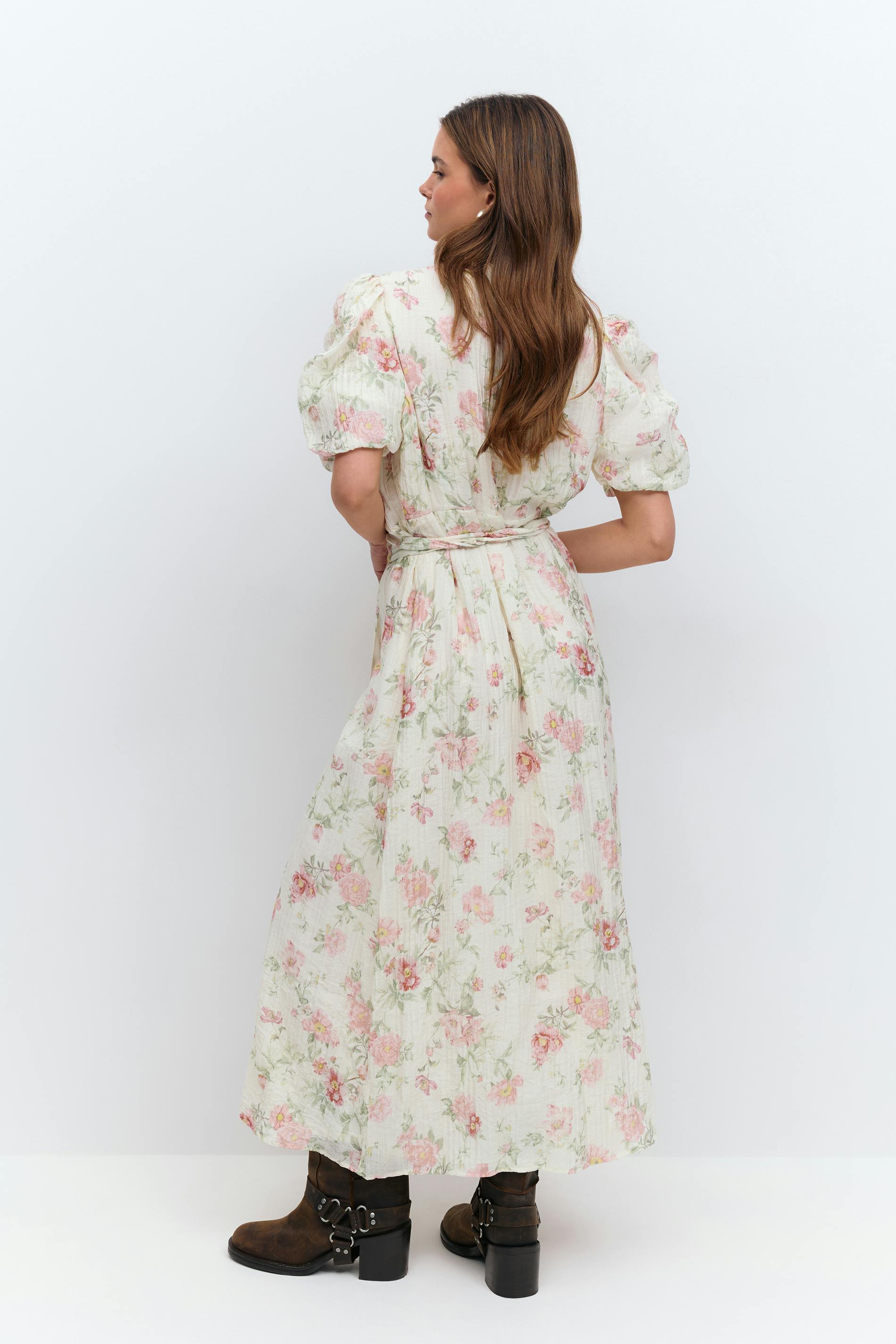 gina tricot wrap dress