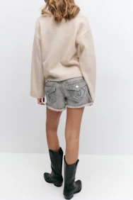 Y Chunky Embroidery Shorts