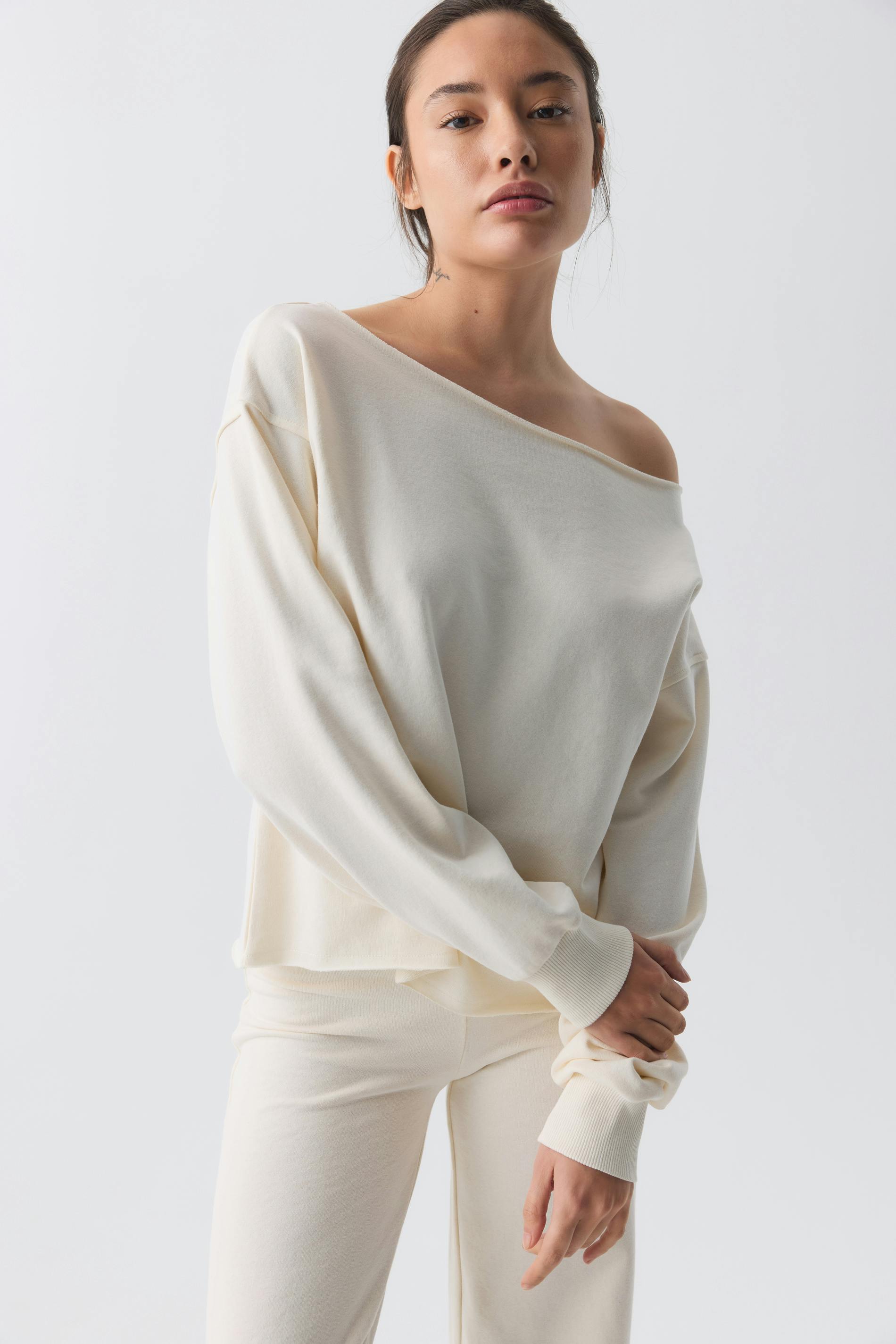 Sweatshirt one shoulder sale