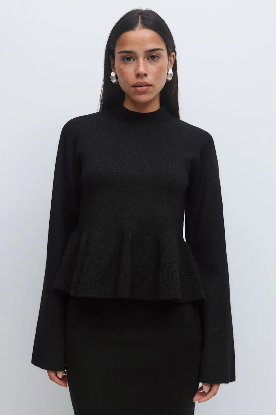 Knitted peplum top - Black - Women - Gina Tricot
