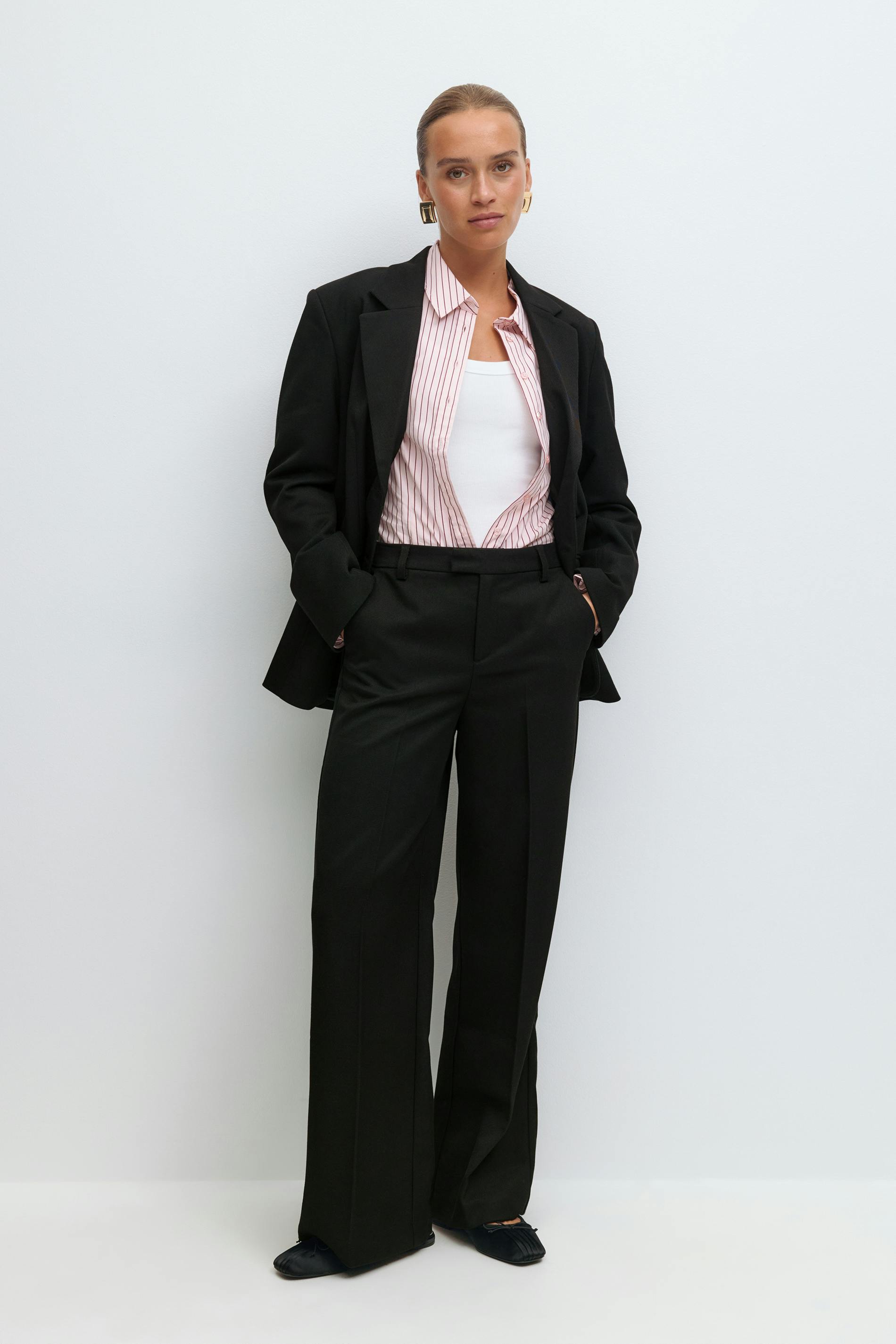 Gina Tricot - Straight twill trousers - rette dressbukser - Svart - 42 - Dame
