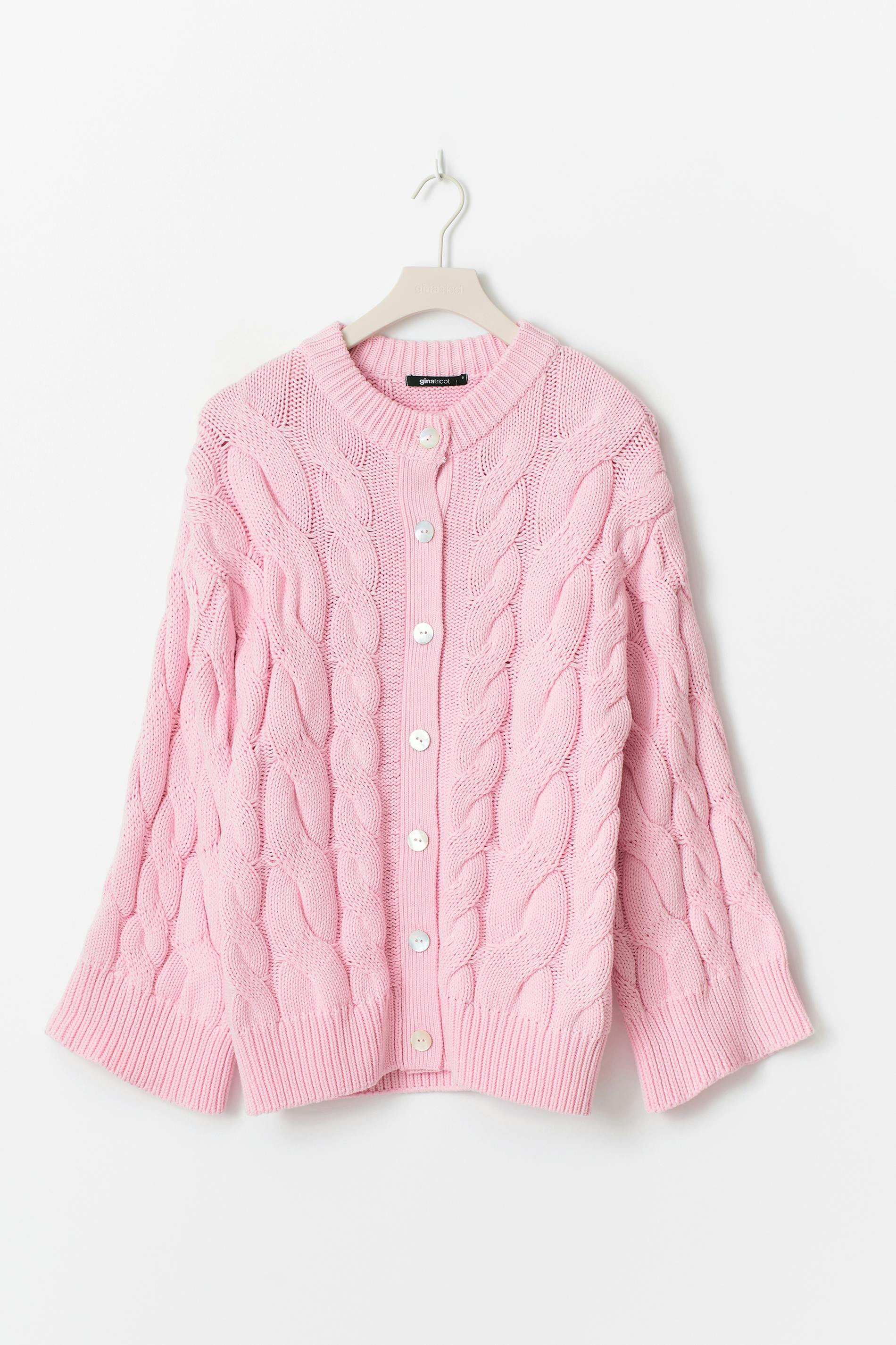 Chunky knitted cable cardigan