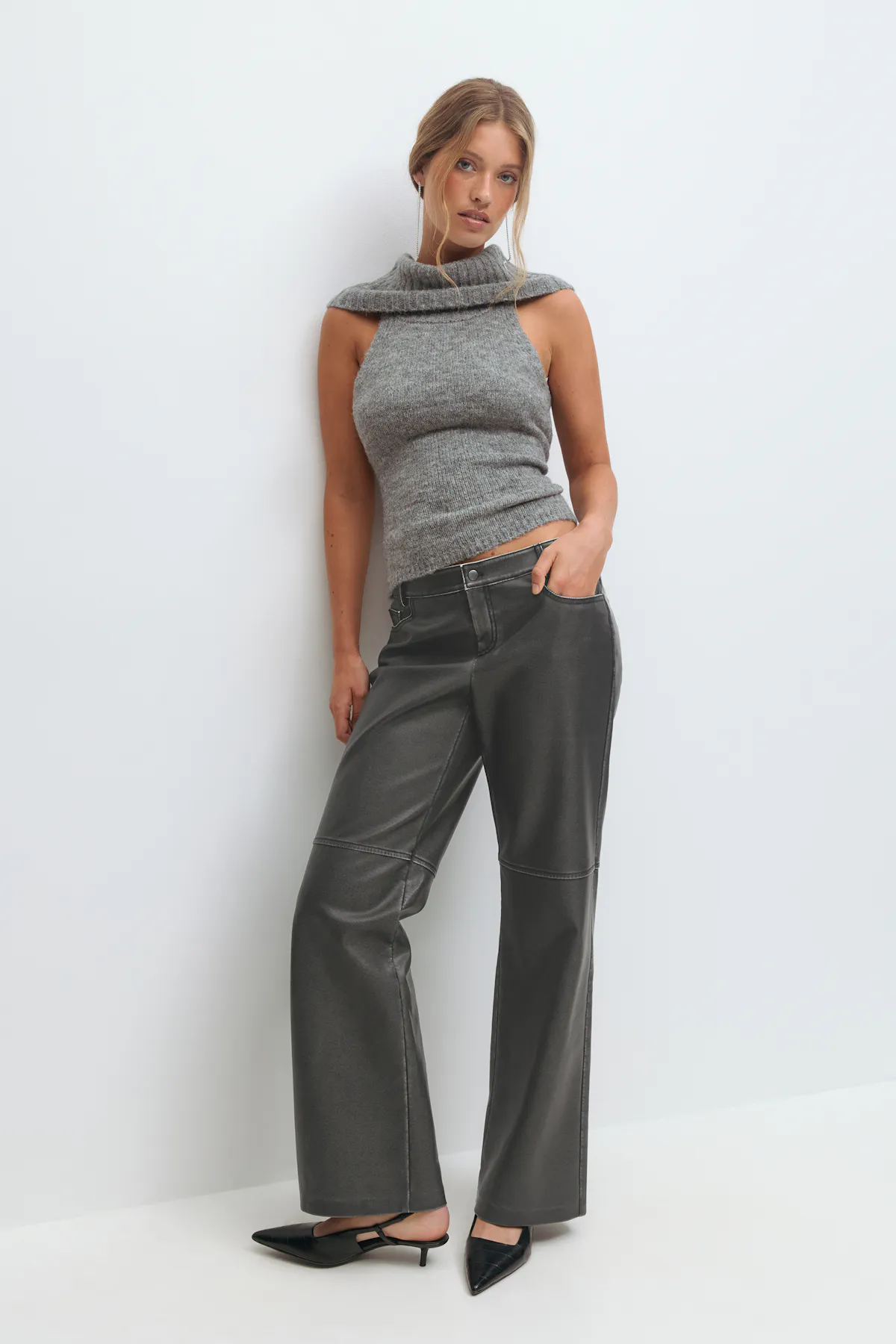 Gina Tricot - Distressed pu trousers - PU-Lederhosen - Schwarz - 36 - Dame