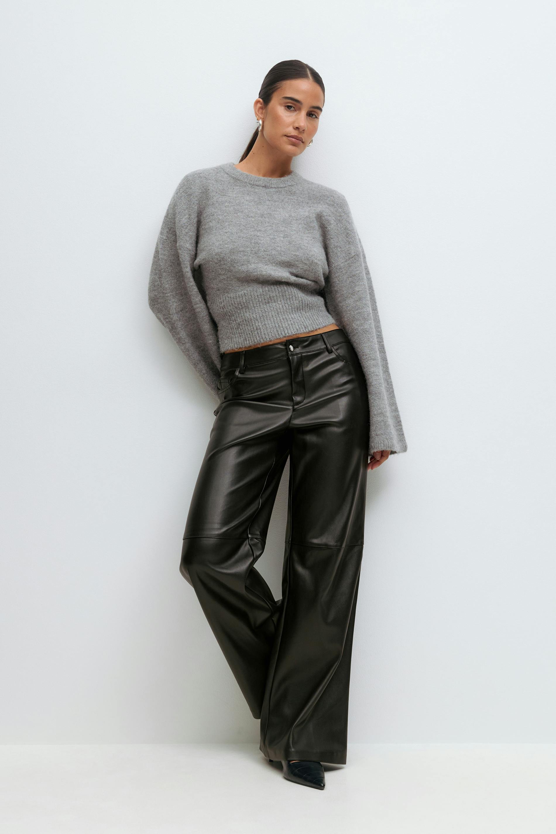Gina Tricot - Straight pu trousers - pulls en maille à manches courtes - Noir - 40 - Femme