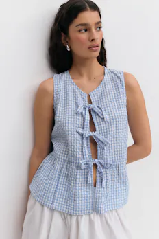 Sleeveless Blouse