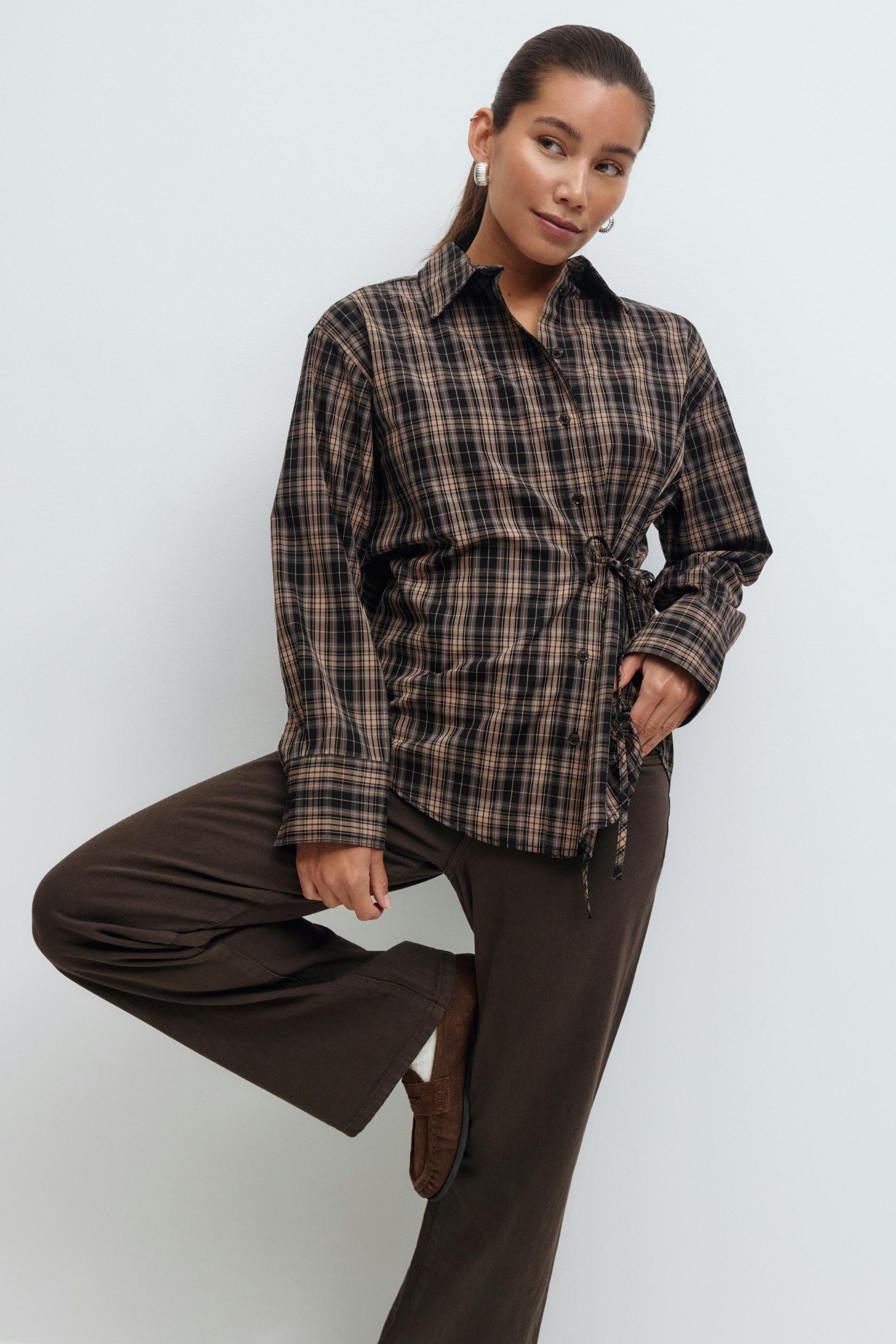 Läs mer om Gina Tricot - Checked shirt - skjortor - Beige - M - Dam