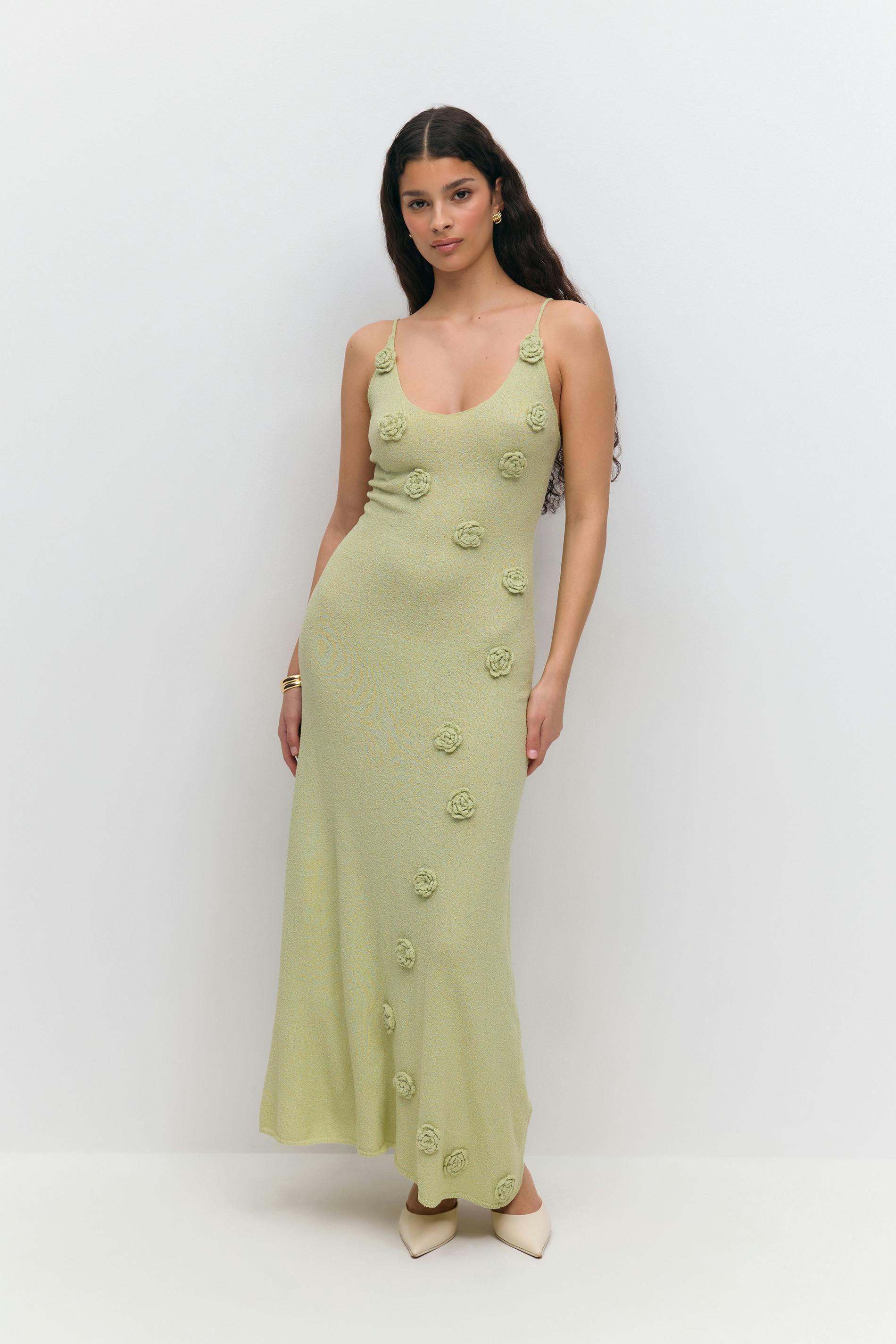 Läs mer om Gina Tricot - Knit flower maxi dress - Stickade klänningar - Grön - XL - Dam