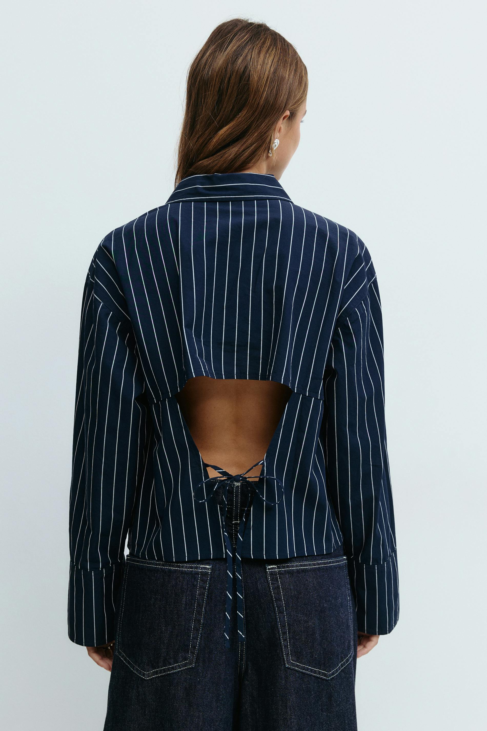 Gina Tricot - Open back shirt - Paitapuserot - Sininen - S - Naiset