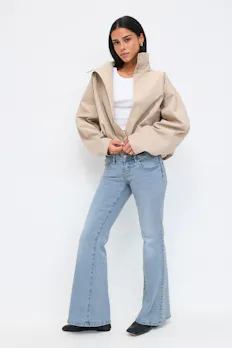Ultra Low Flare Jeans