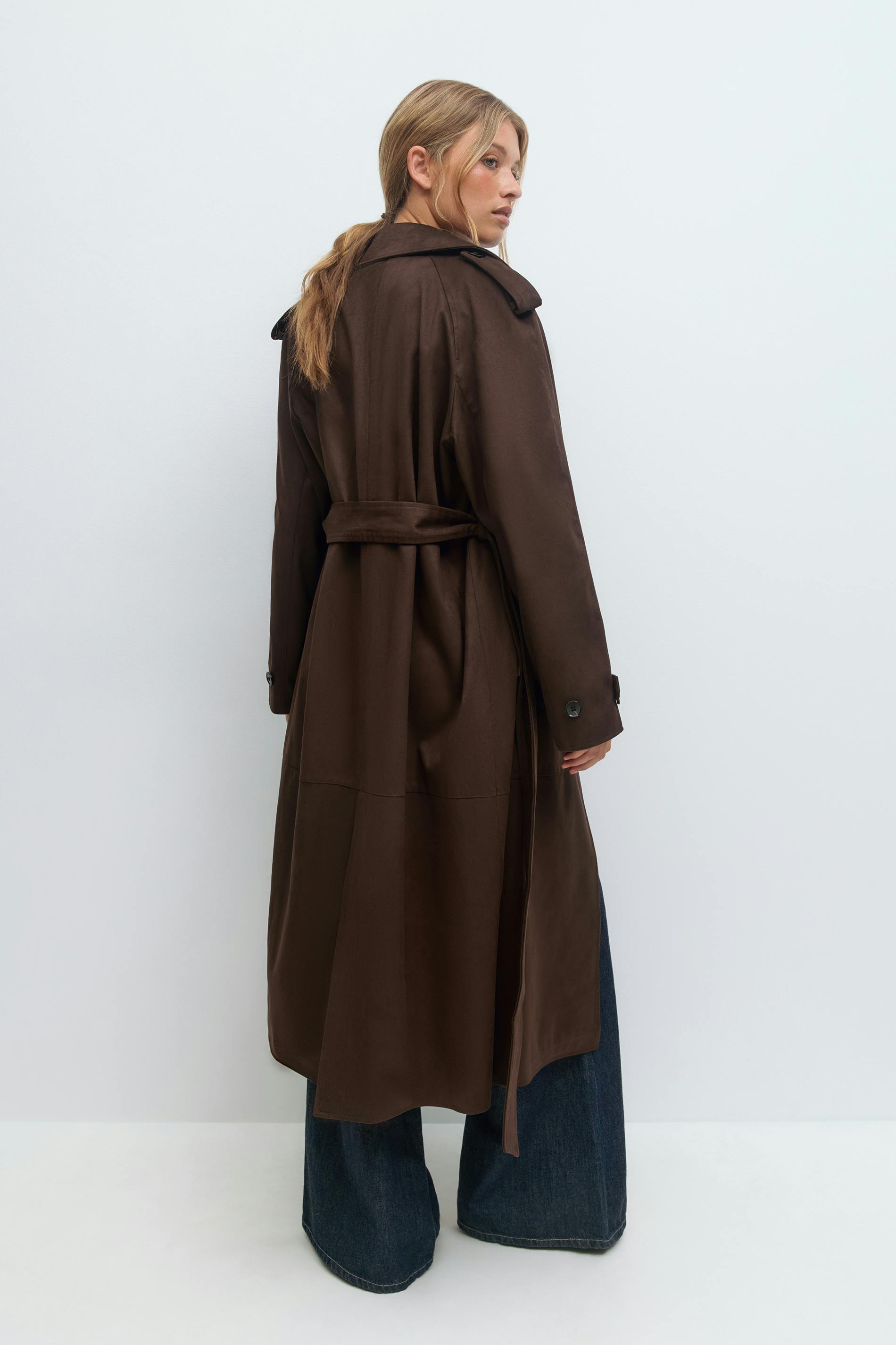 Faux suede trench coat Marron Femme Gina Tricot
