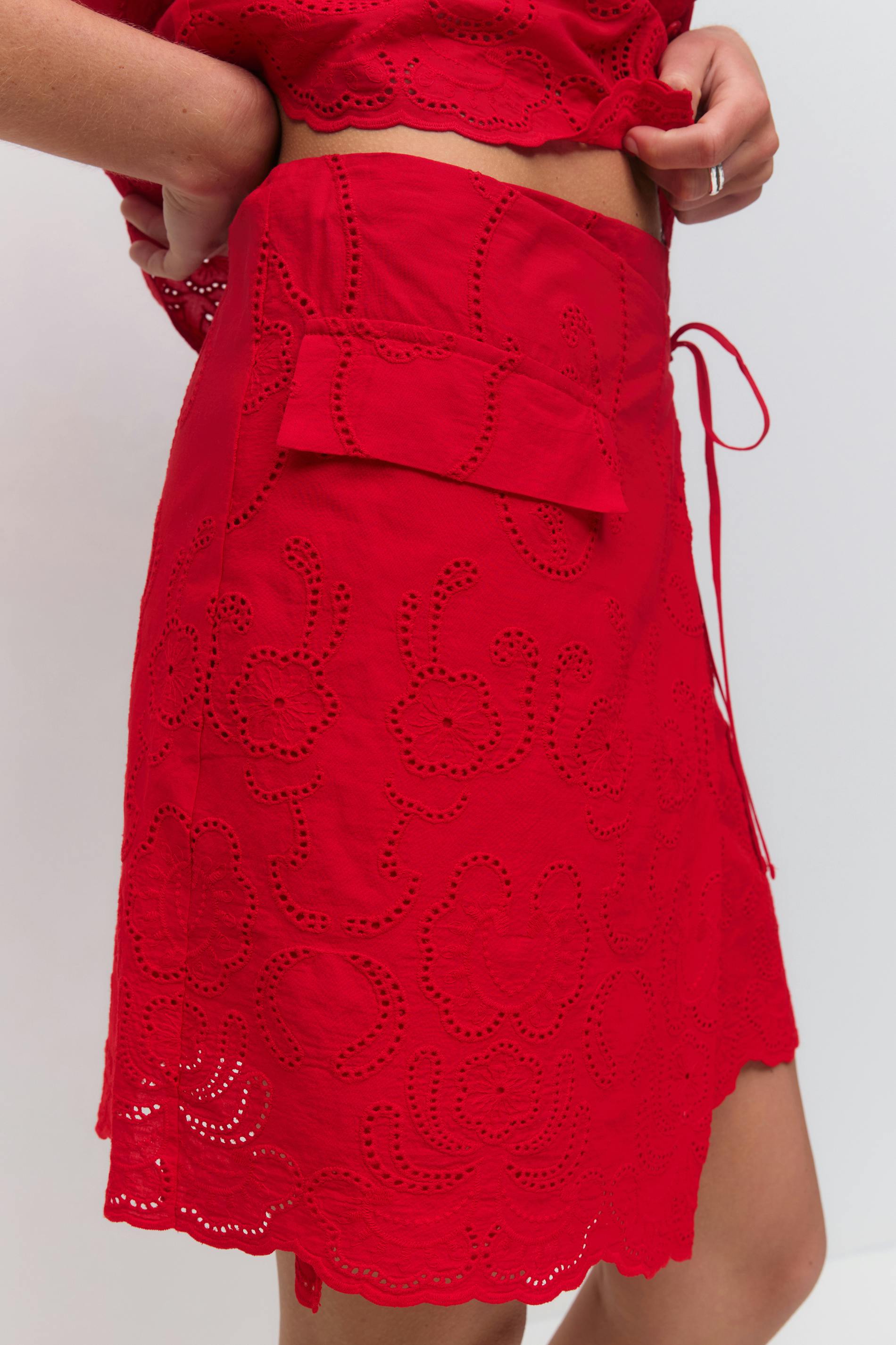 Broderie anglaise mini skirt