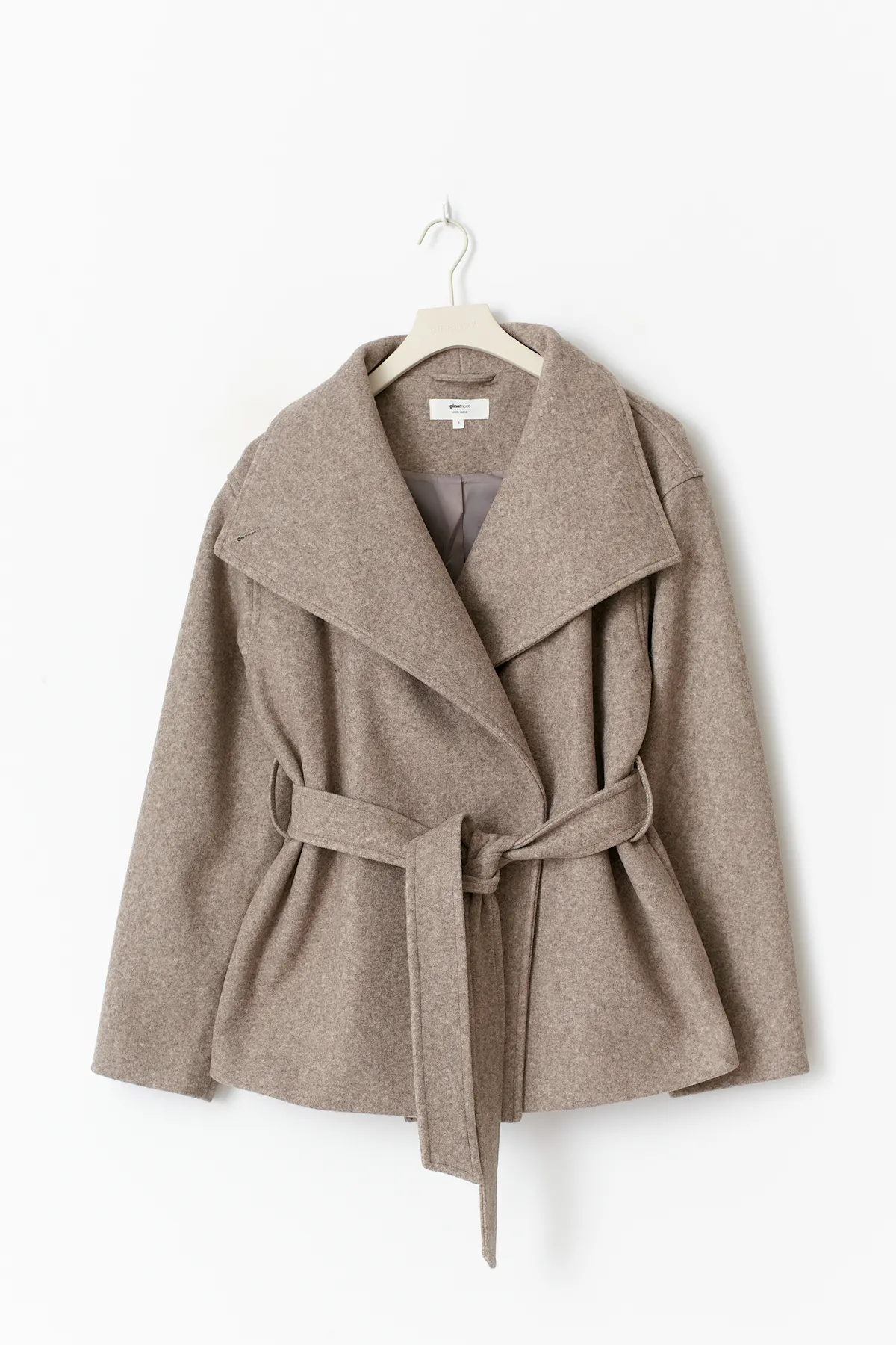 High neck short jacket - Beige - Women - Gina Tricot