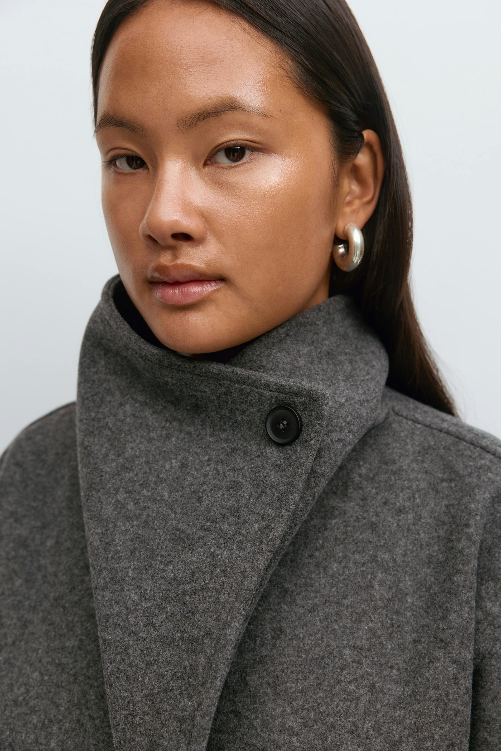 High neck short jacket - Grey - Women - Gina Tricot