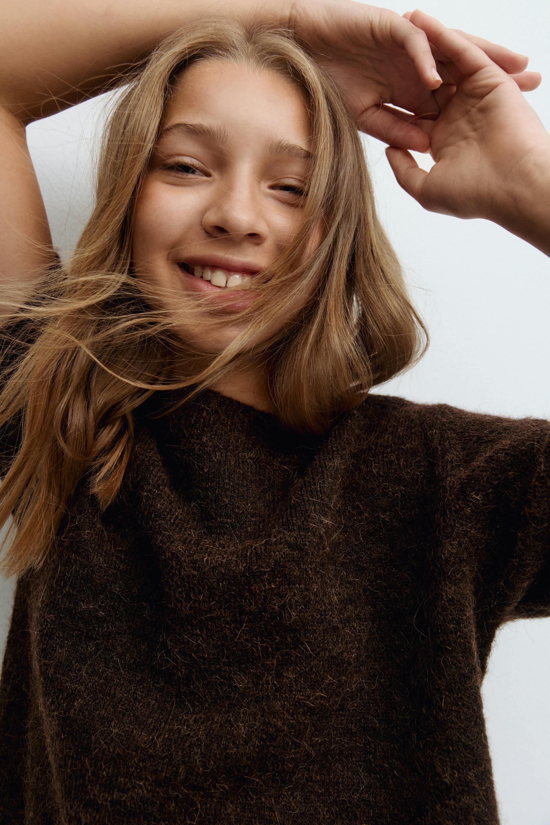 Gina Tricot - Y knitted top - gebreide truien - Bruin - 134/140 - Meisje