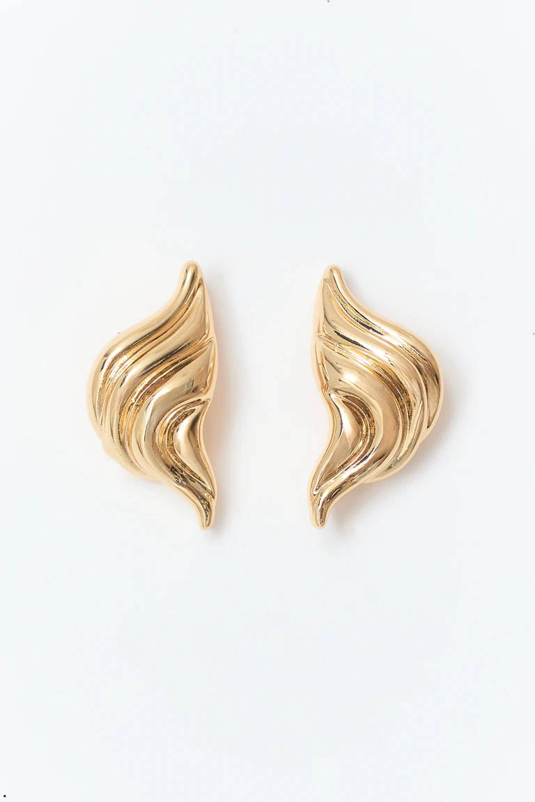 260597110