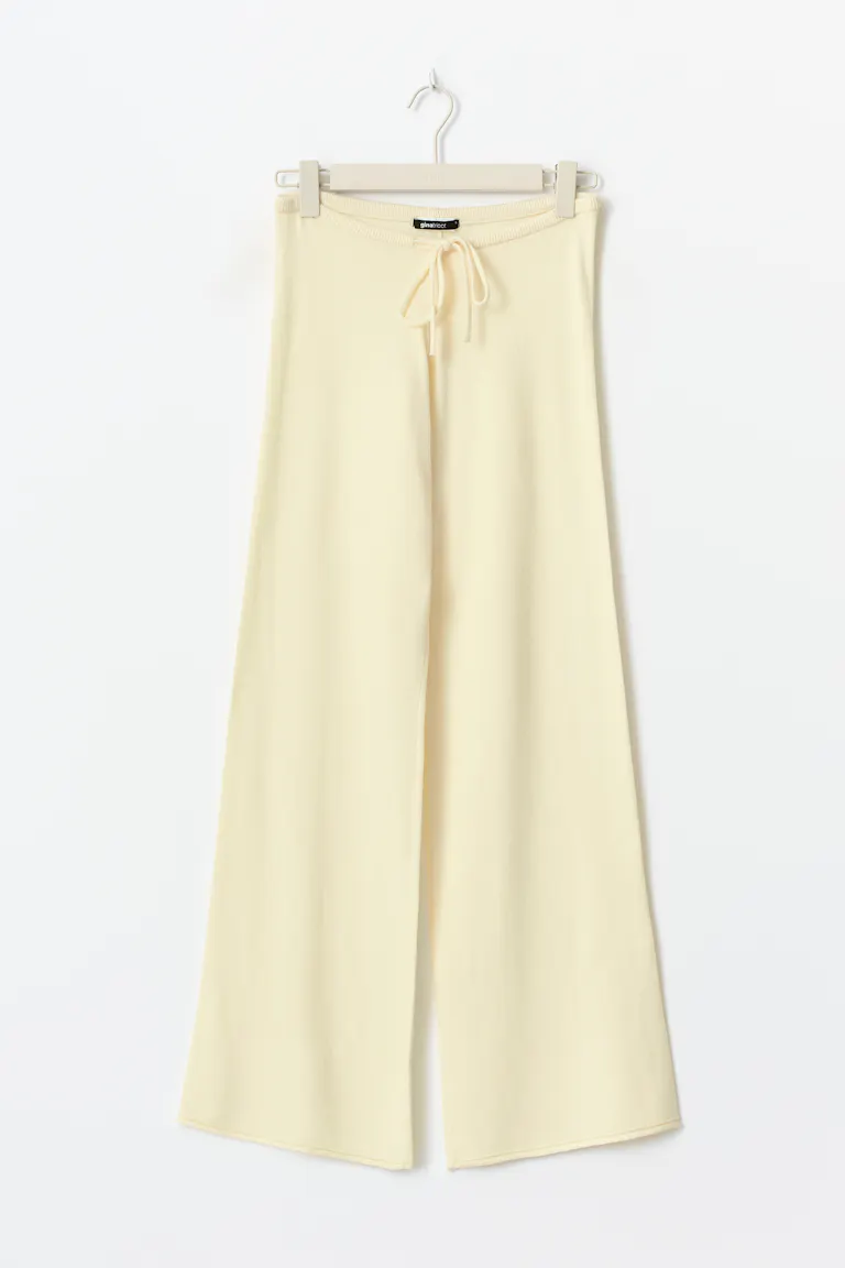 260972069