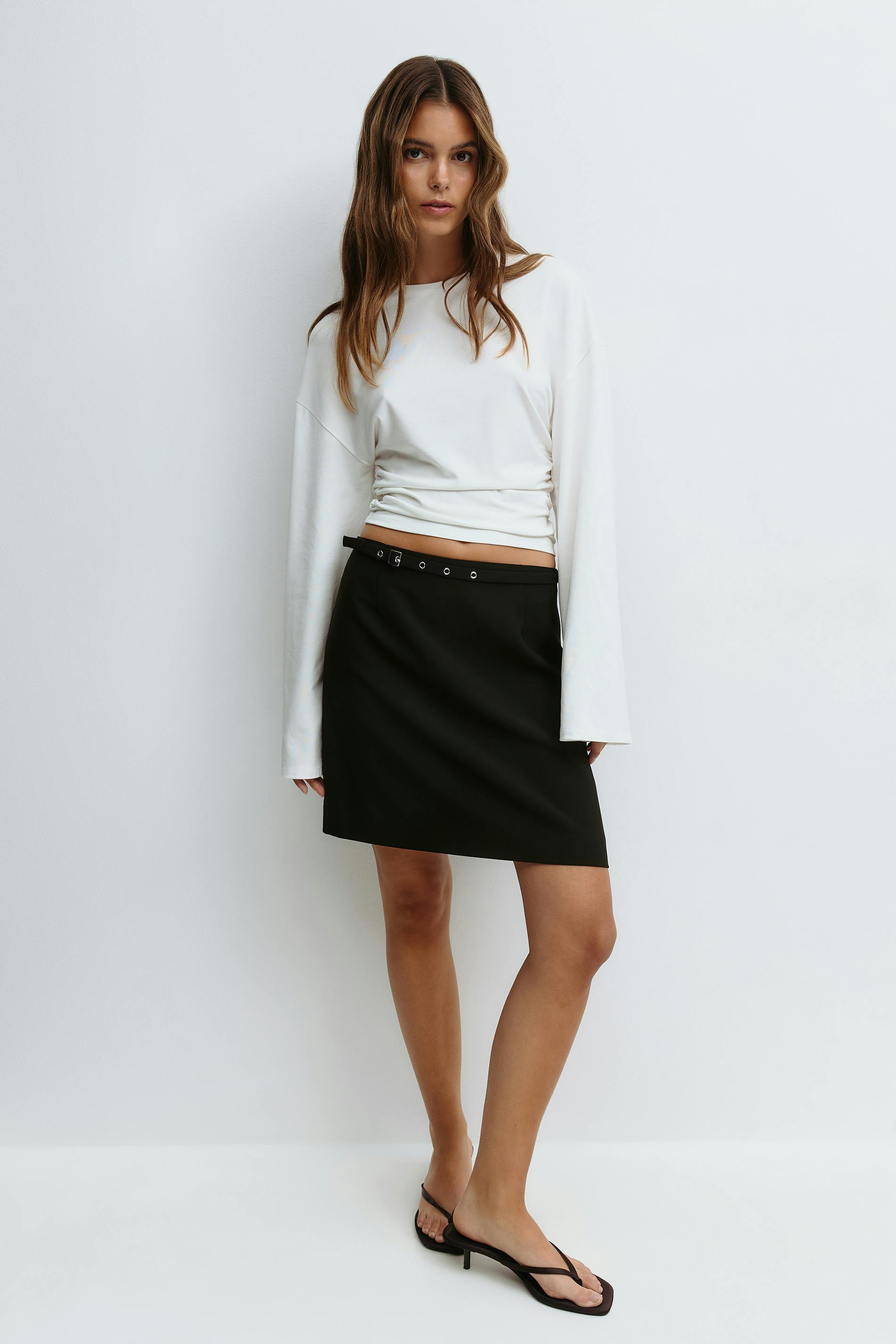 Gina Tricot - Belted mini skirt - minirokken - Zwart - 40 - Dames