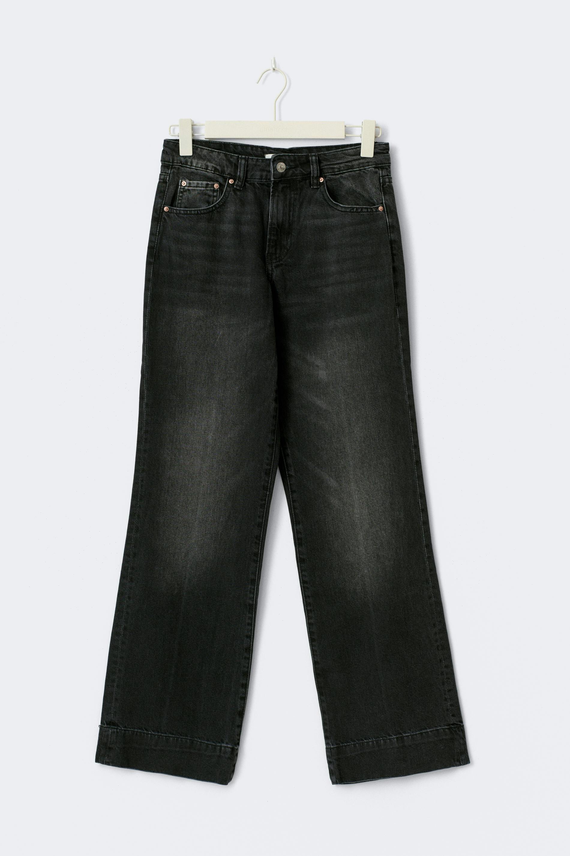 Gina Tricot - Scandi straight tall jeans - Straight jeans - Svart - 32 - Dame