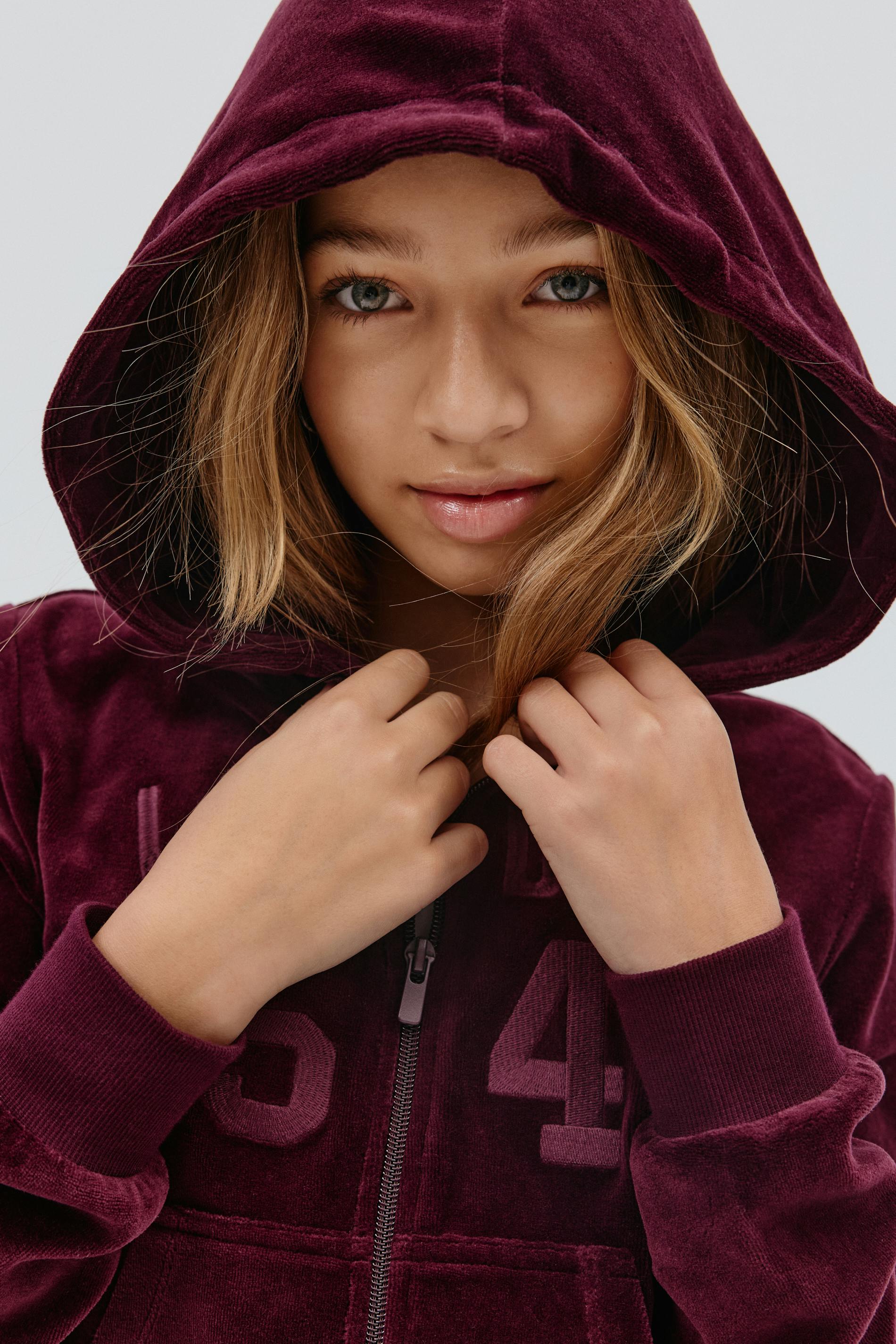 Gina Tricot - Y velour zip hood - homewear - Rouge - 134/140 - Fille