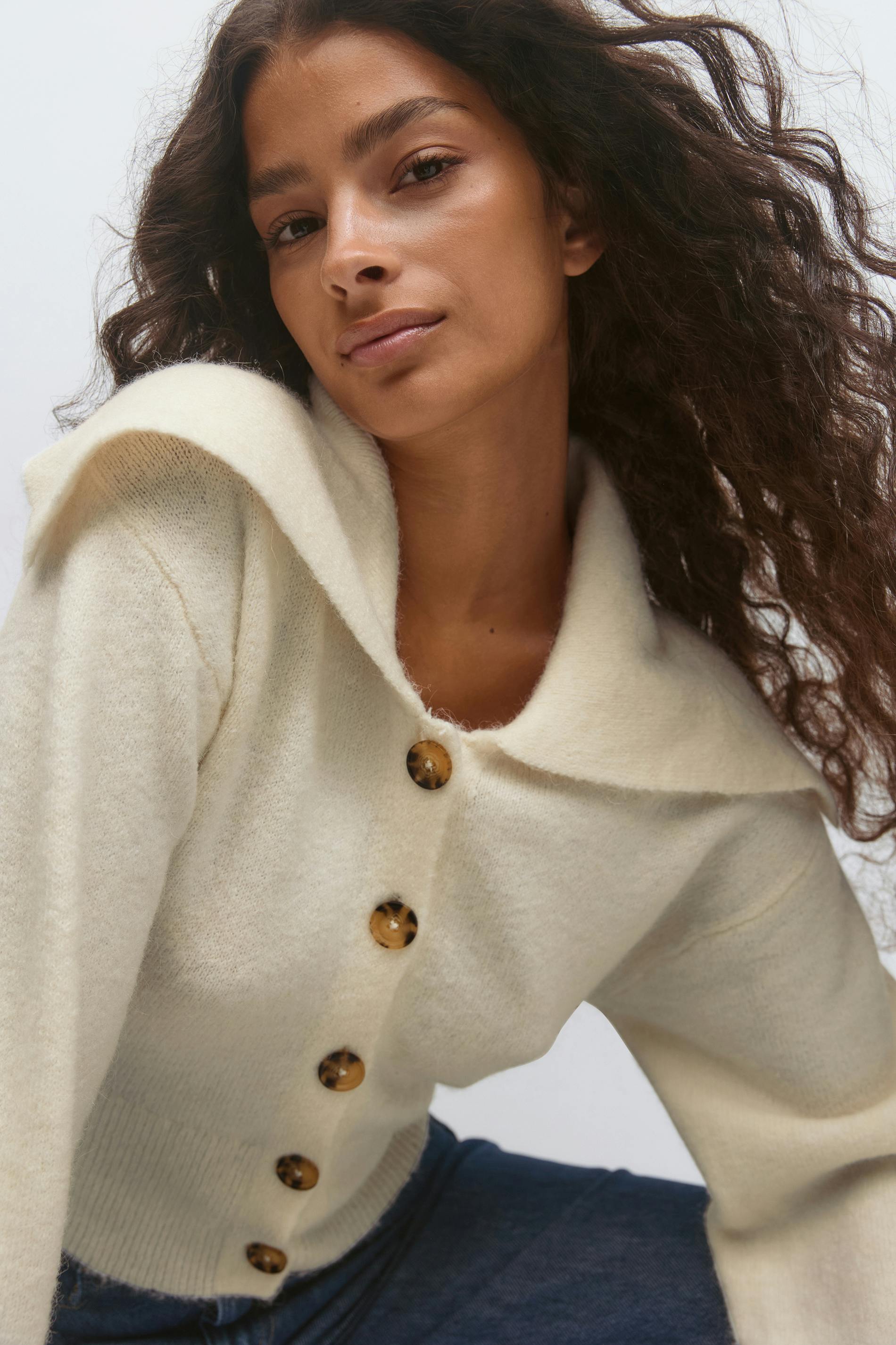 One button knit cardigan - White - Women - Gina Tricot