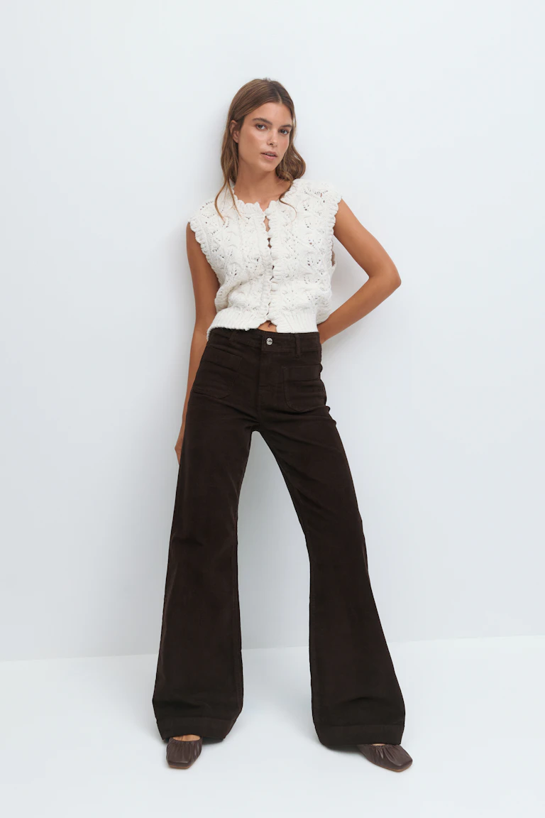264817000