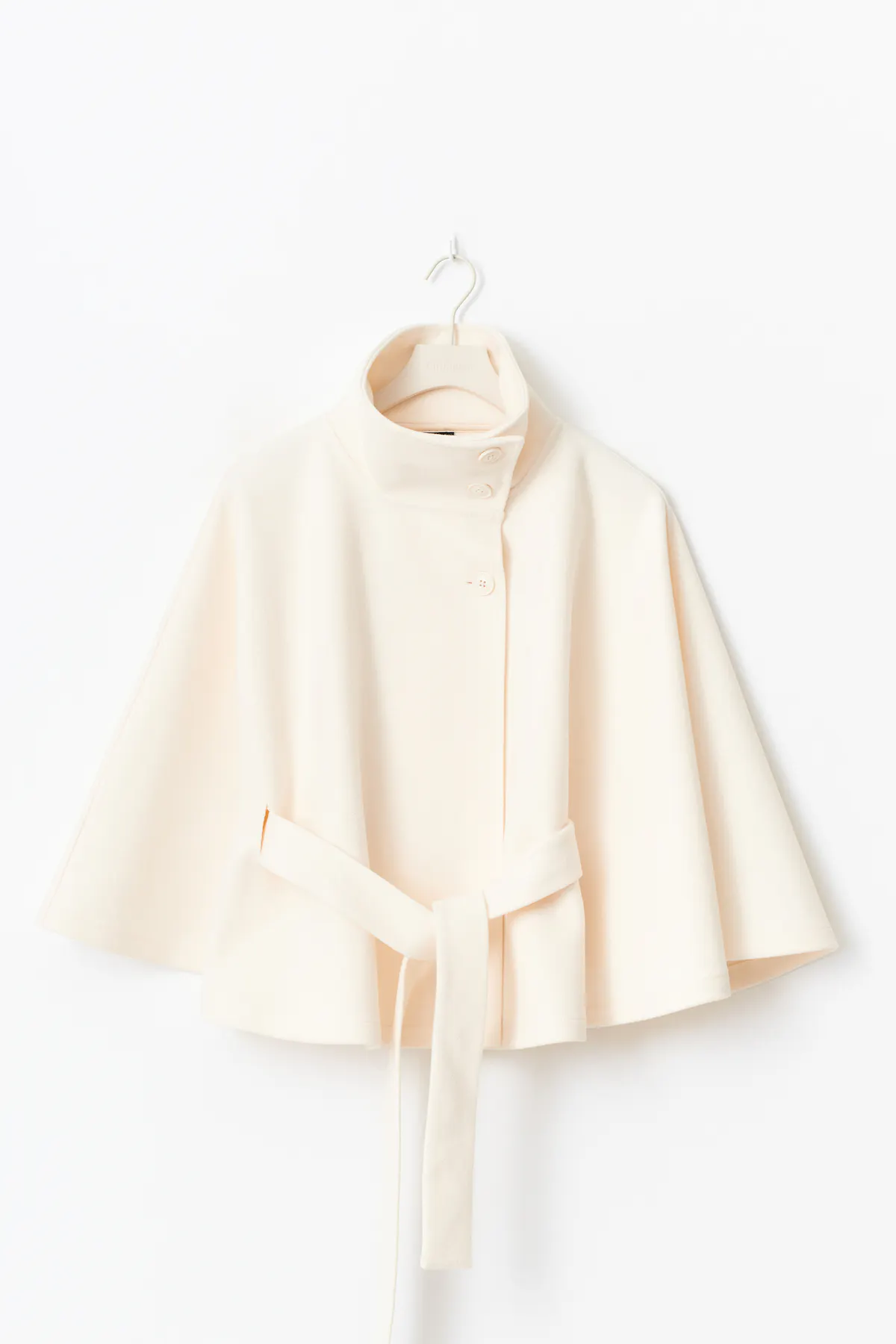 ジャケット・アウター HYEON ted cape / white Belt cape jacket - White - Women - Gina Tricot