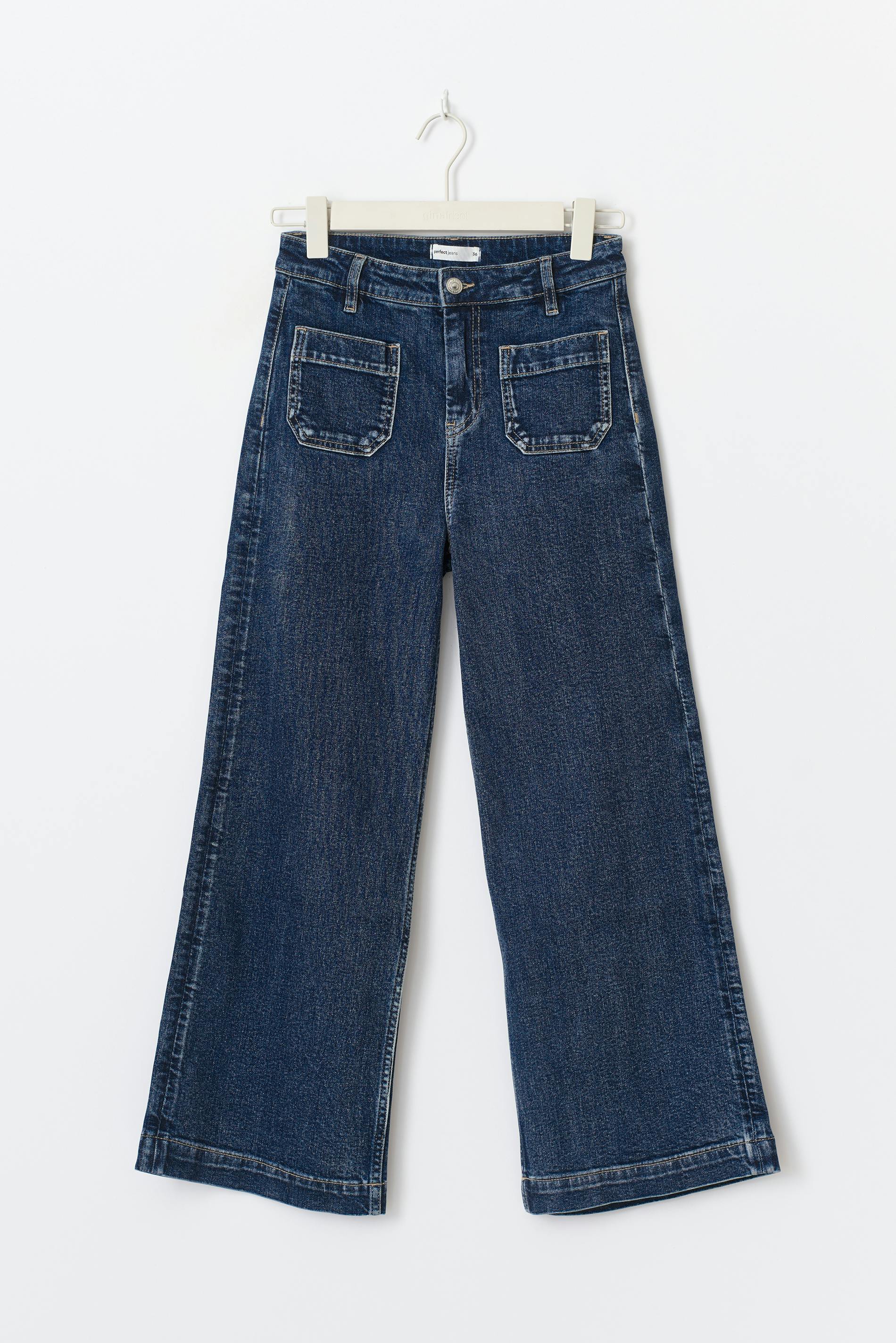 Cropped front pocket jeans - Main Image