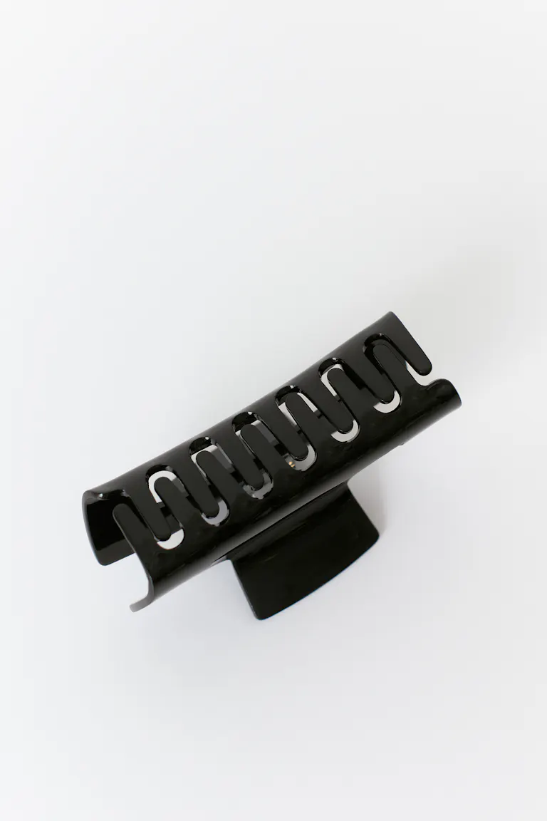 267139000