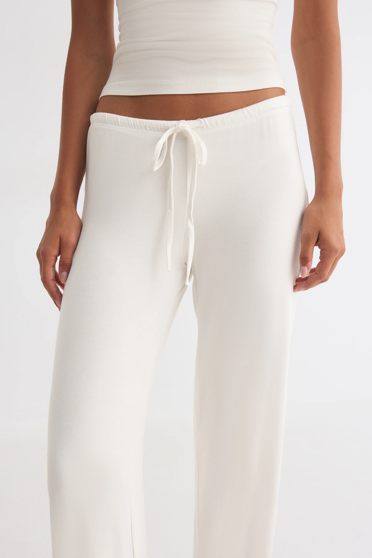 Gina Tricot Low waist loungewear trousers byxor dam – bild 2