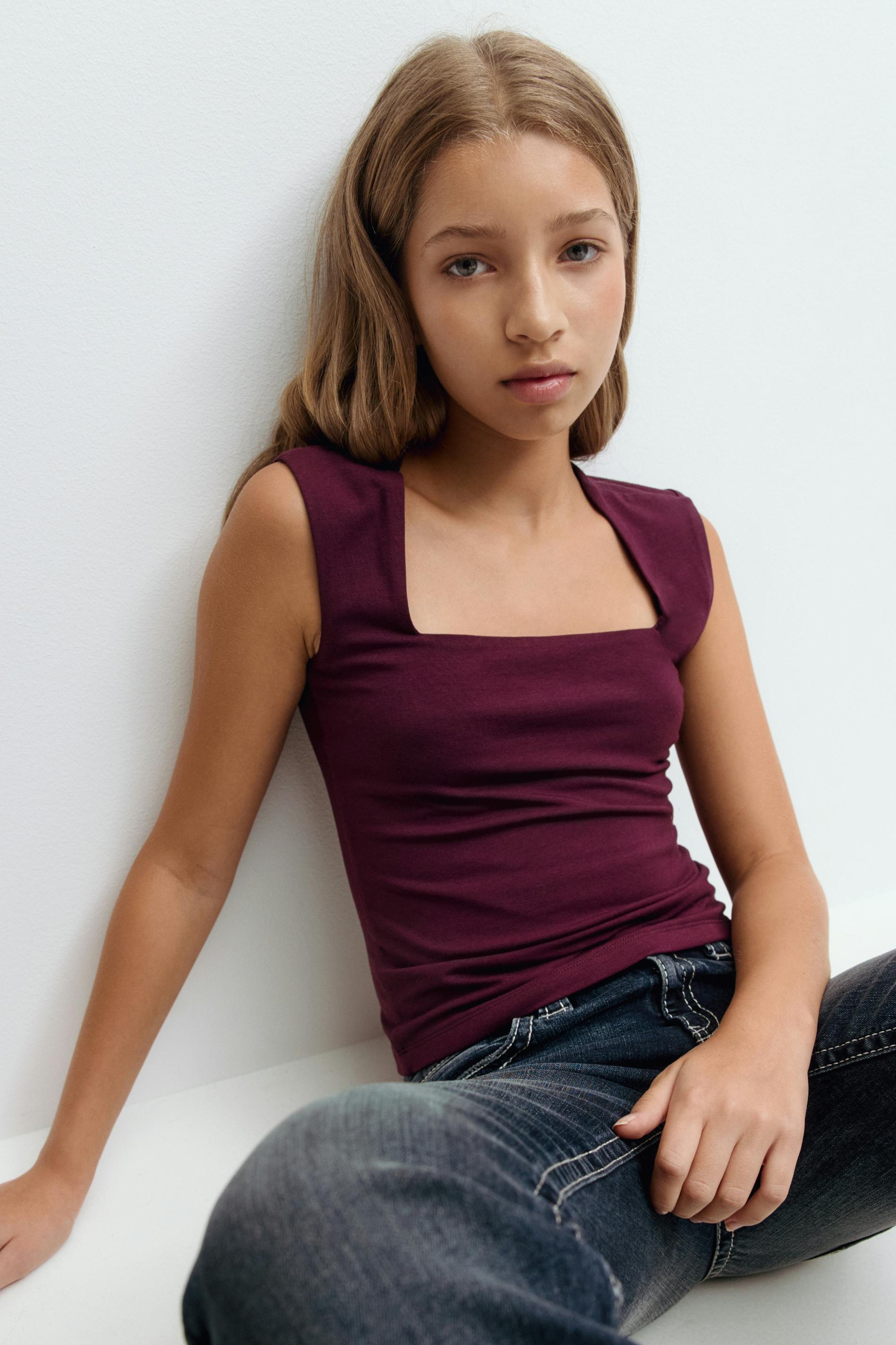Gina Tricot - Y square neck top - tops - Rood - 146/152 - Meisje