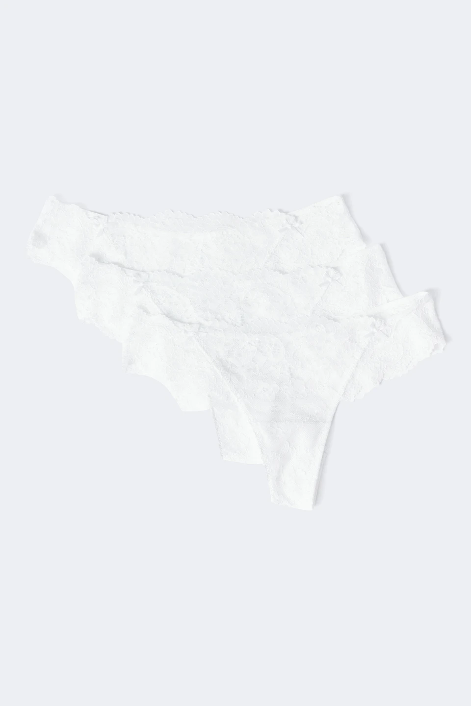 3-pack scallop lace thong