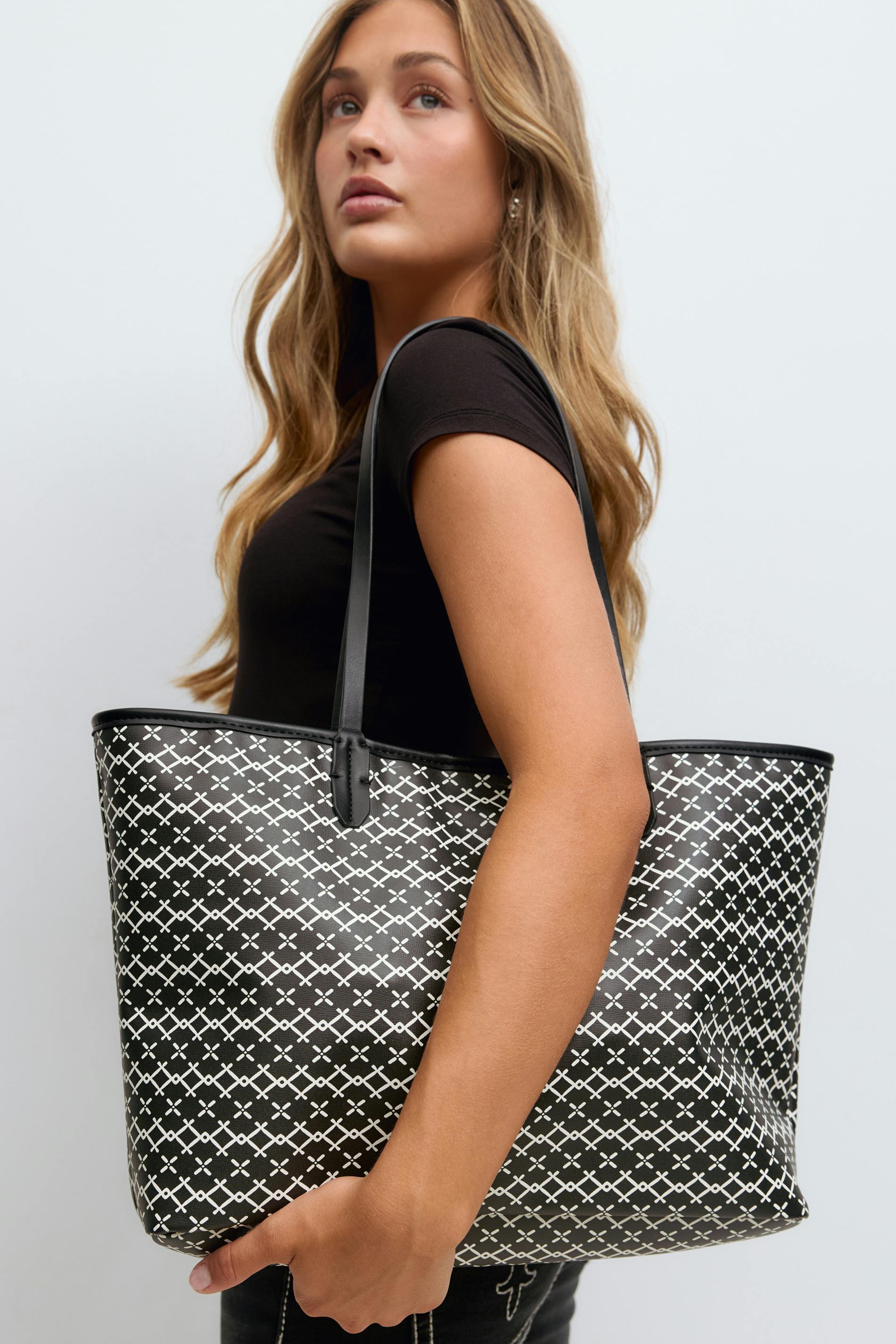 Gina Tricot - Y tote bag - accessoires - Zwart - ONESIZE - Meisje
