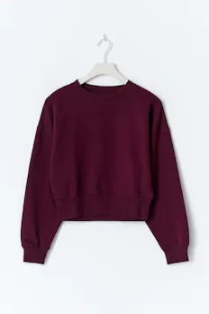Y Cropped Sweater