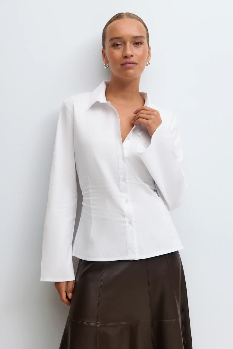 270991000