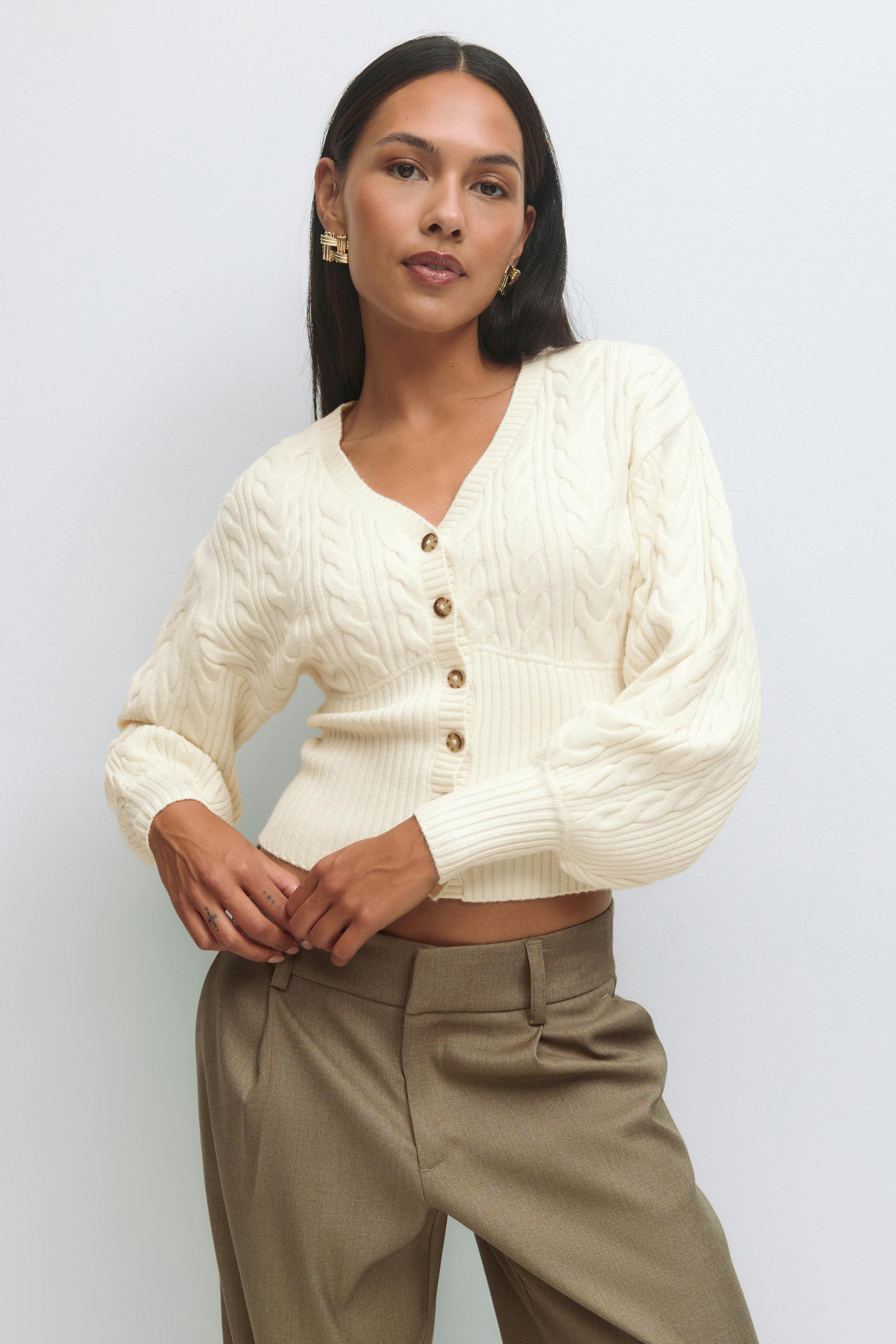 Knitted cable cardigan Blache Femme Gina Tricot
