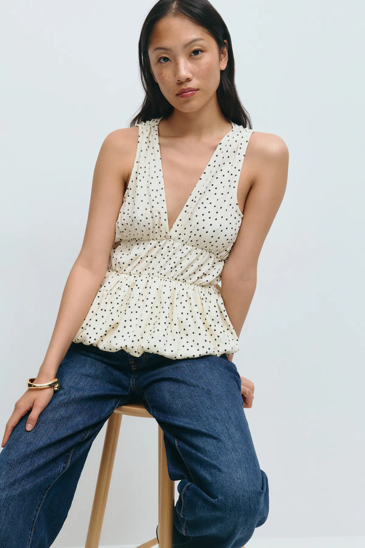 Balloon V-Neck Top