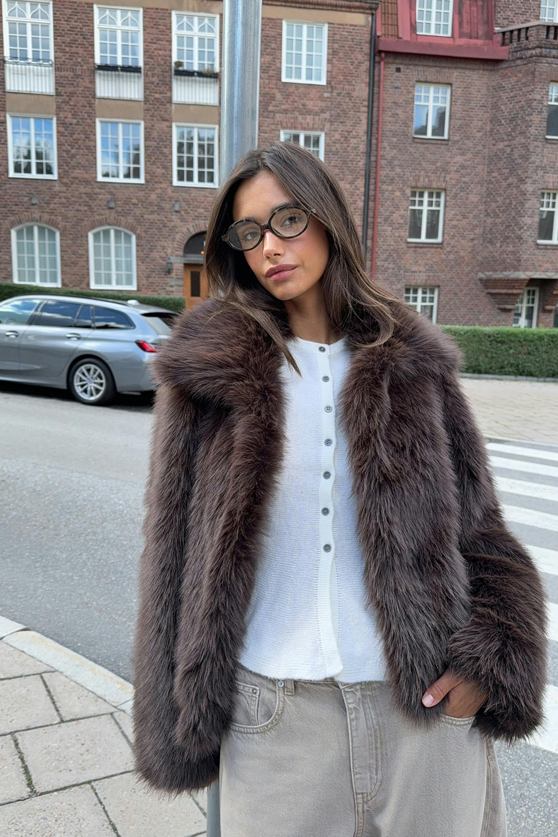 NKNIT vegan fur big jacket【short】 NKNIT vegan fur big jacket【short】 - メルカリ