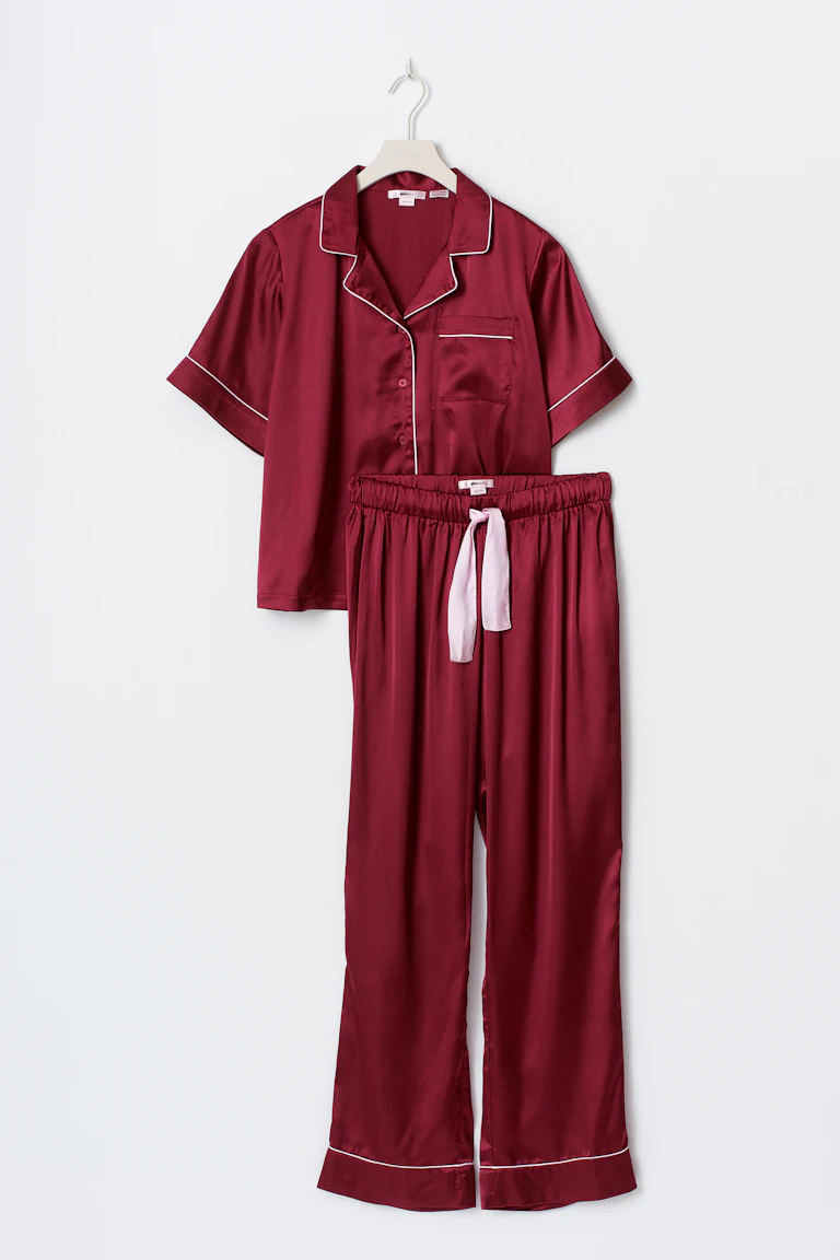 273523989