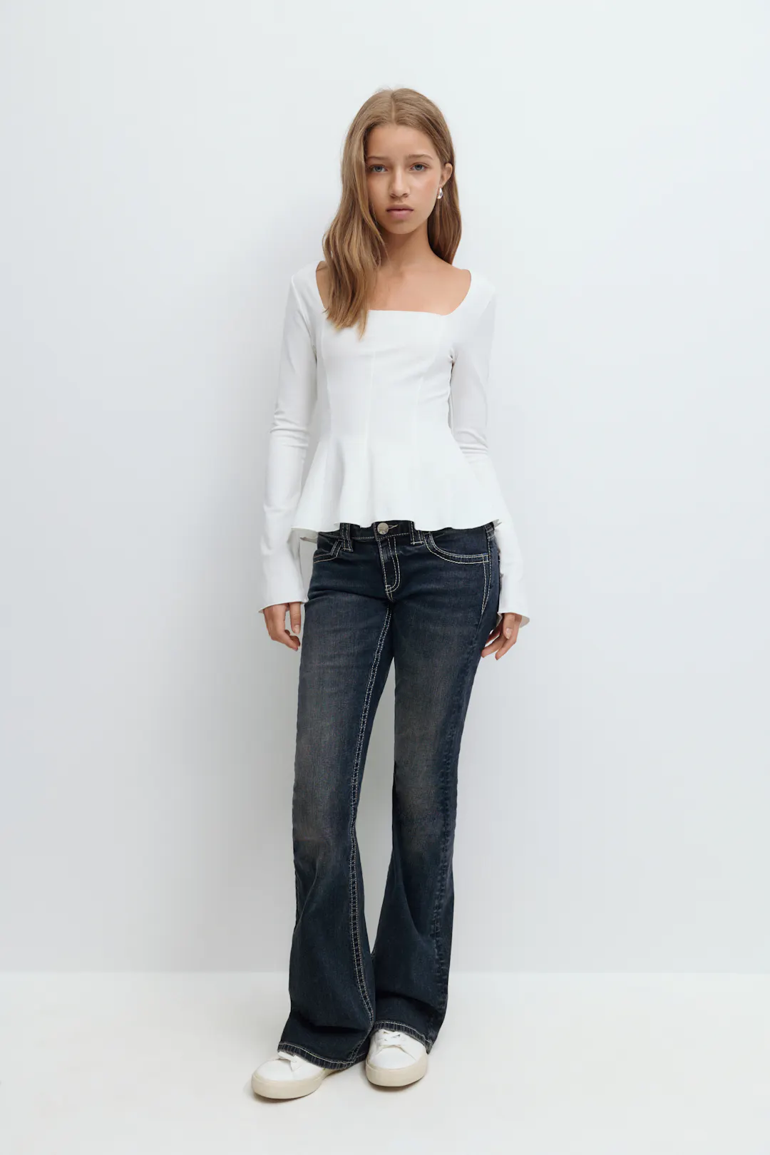Y long sleeve peplum top - White - Gina Tricot
