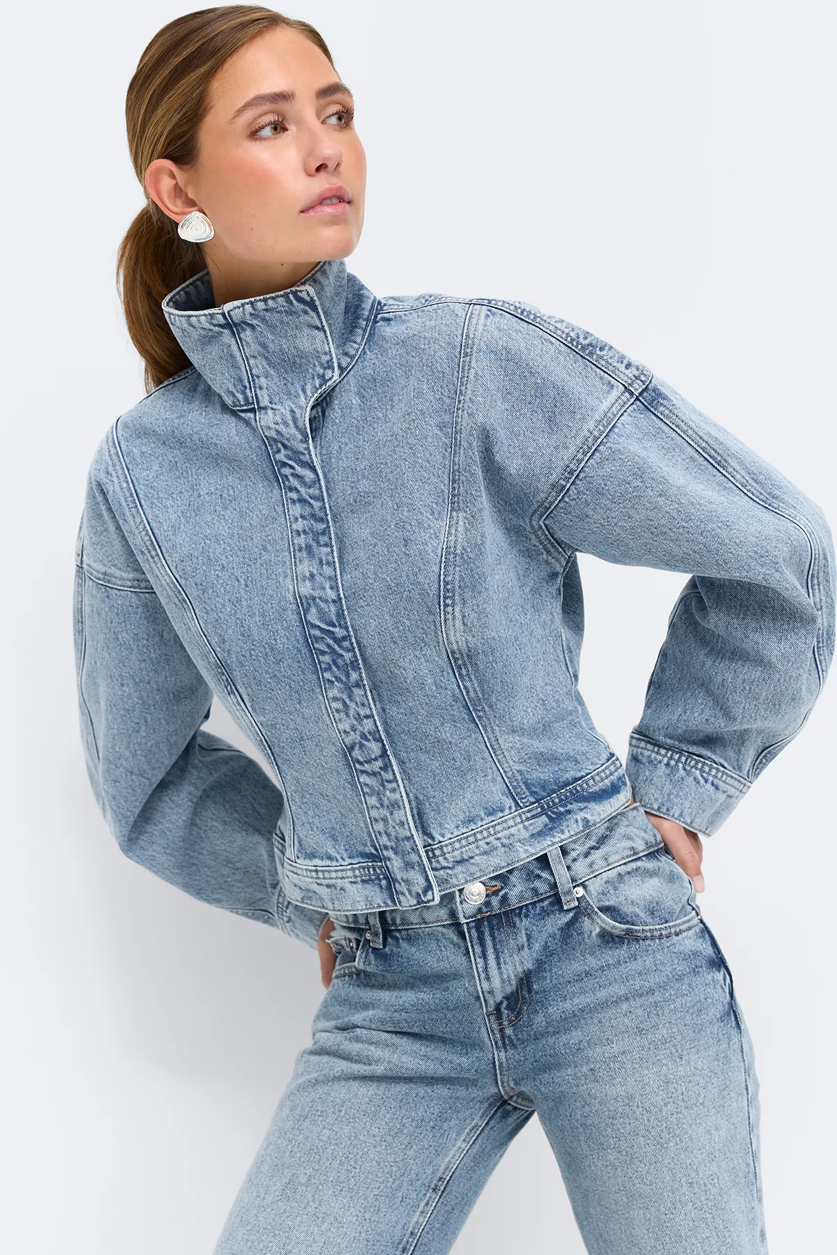 Gina Tricot - Sculpted denim jacket - denimjakker - Blå - 36 - Dame