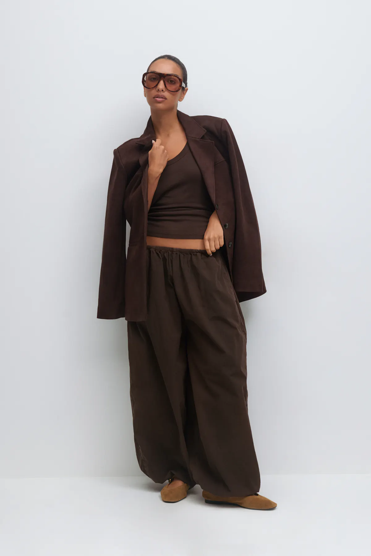 Wide balloon trousers — byxor med fickor från Gina Tricot