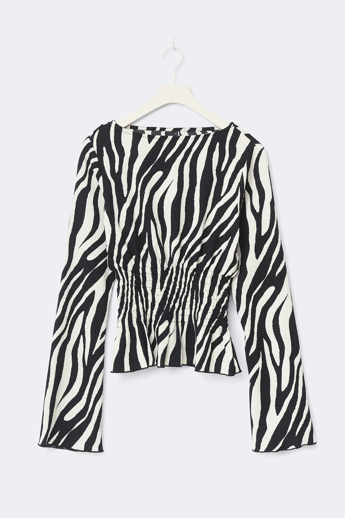 Long sleeve smock top - Black - Women - Gina Tricot