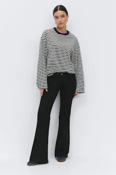 Ultra Low Flare Jeans