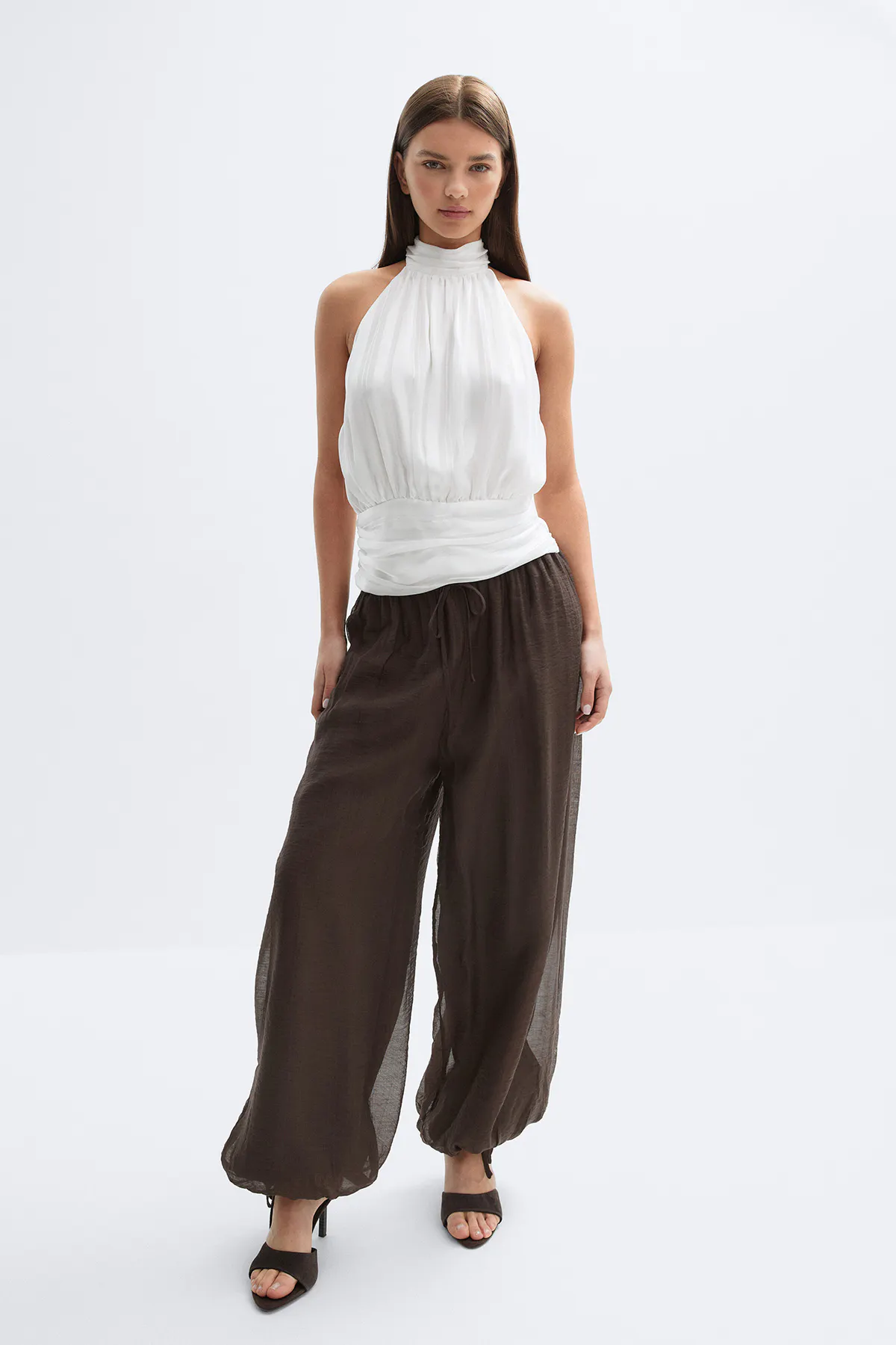 Sheer balloon trousers - Brown - Women - Gina Tricot