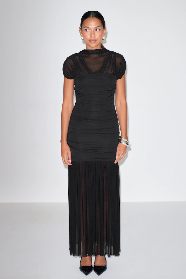279569000