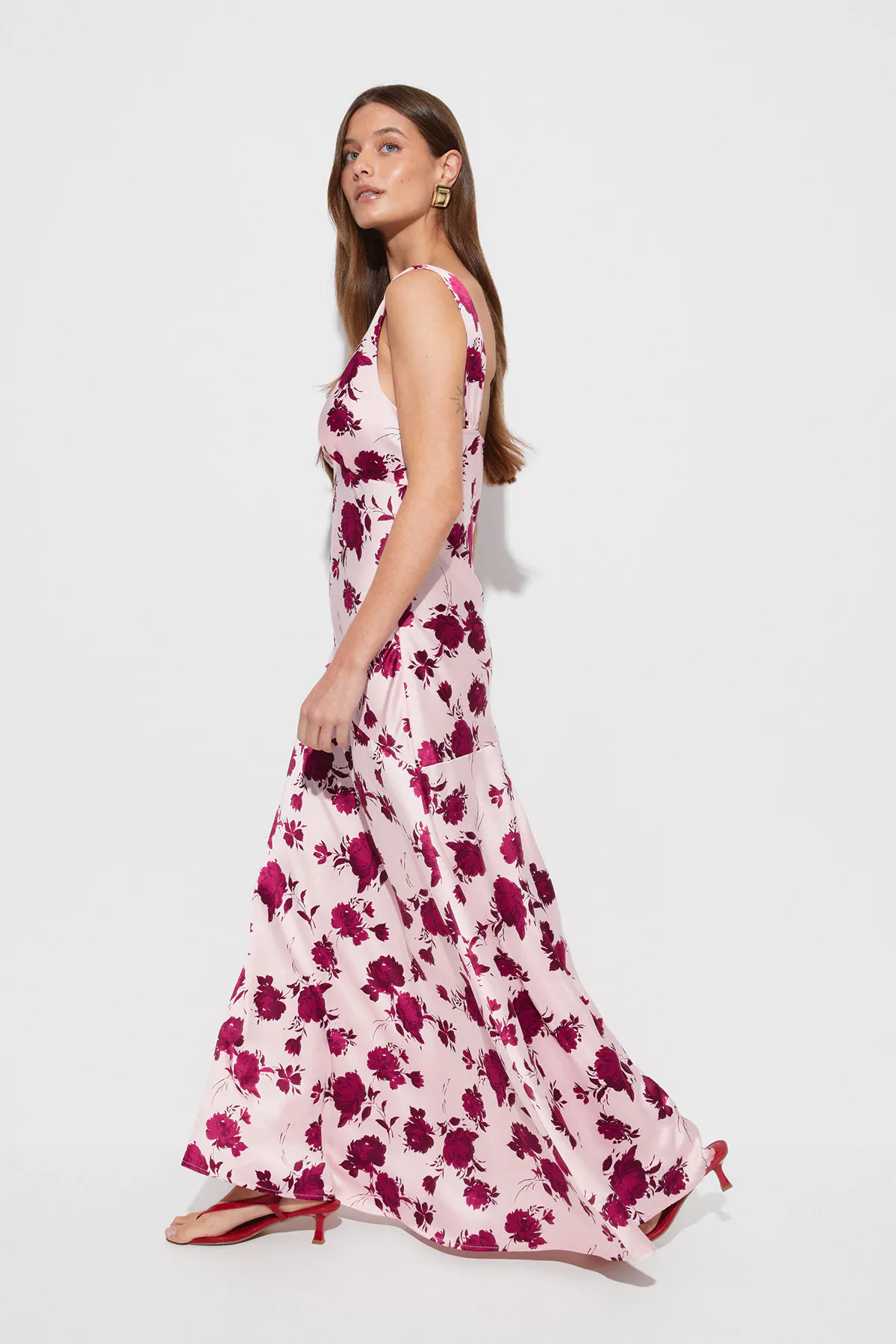 Gina Tricot - Sleeveless satin maxi dress - Maxikjoler - Rosa - 34 - Dame