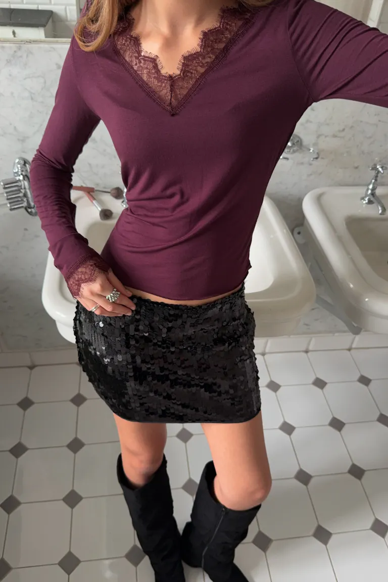 280283435